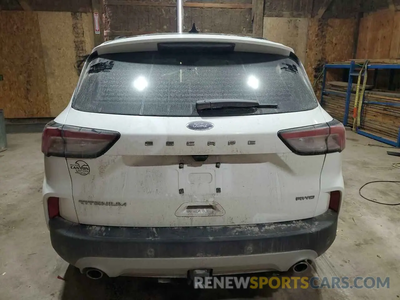 6 Photograph of a damaged car 1FMCU9J95MUB26559 FORD ESCAPE 2021