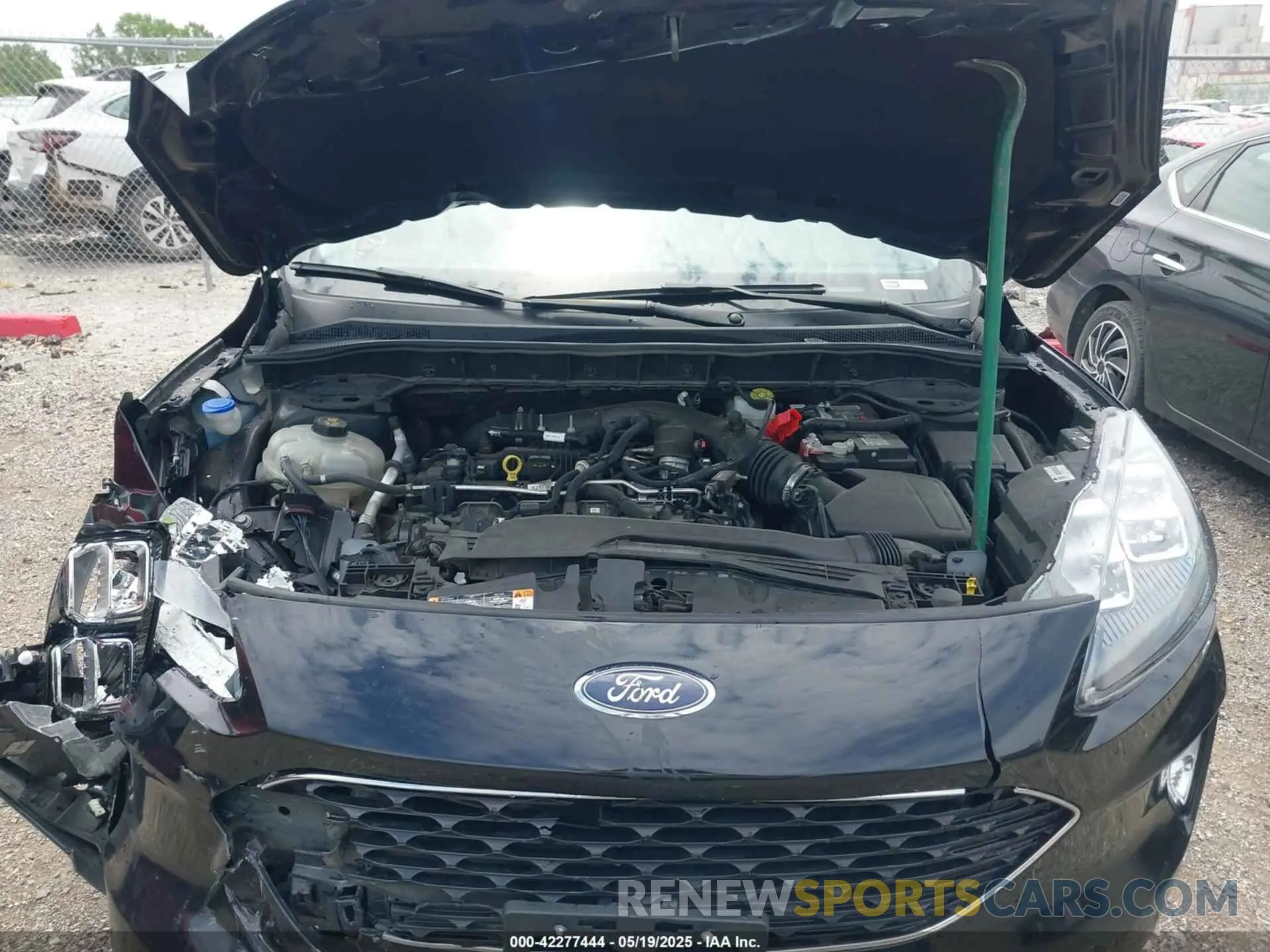 10 Photograph of a damaged car 1FMCU9J97MUA77753 FORD ESCAPE 2021