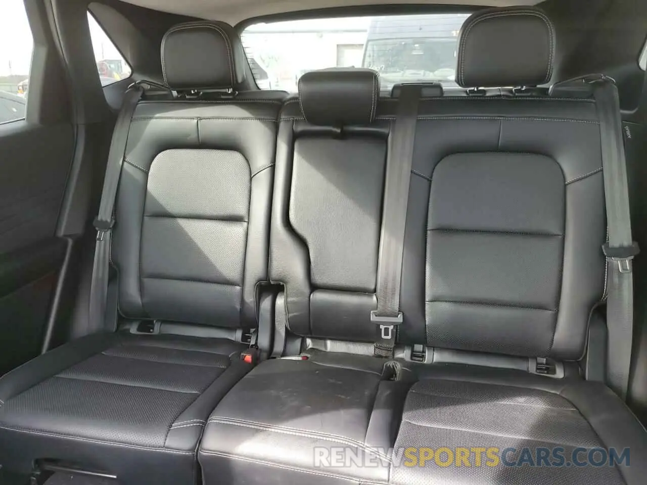 10 Photograph of a damaged car 1FMCU9J99MUB13832 FORD ESCAPE 2021