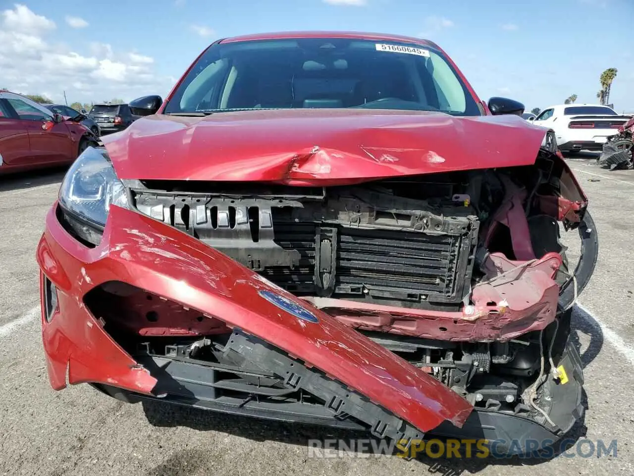 5 Photograph of a damaged car 1FMCU0BZ0NUA08687 FORD ESCAPE 2022