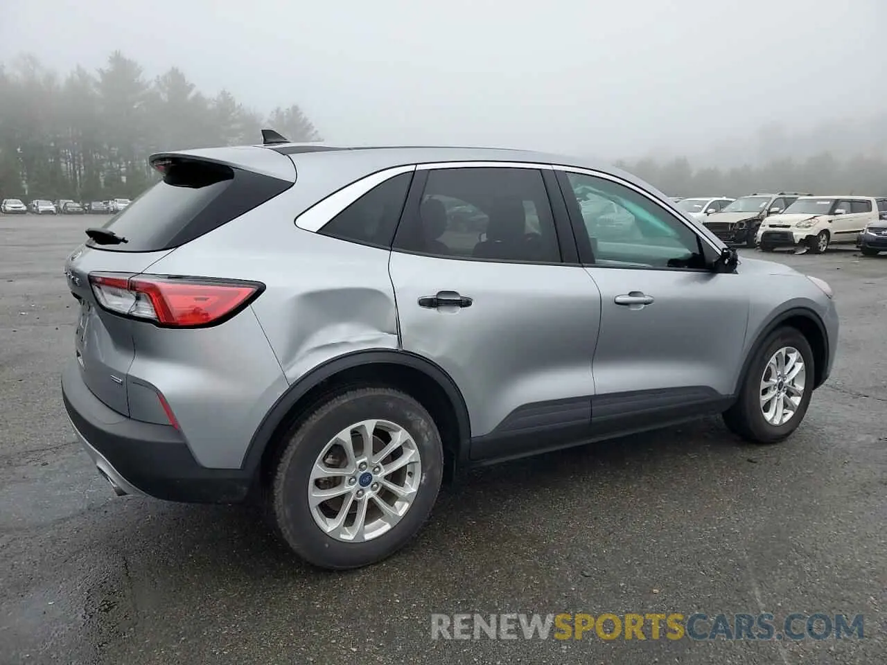 3 Photograph of a damaged car 1FMCU0BZ1NUB23847 FORD ESCAPE 2022