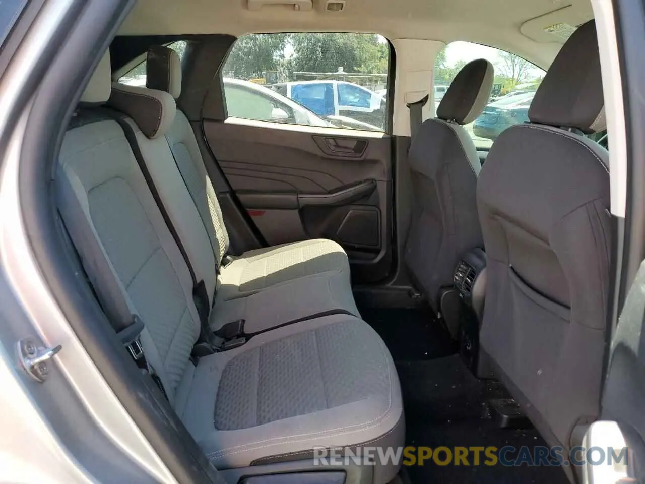 11 Photograph of a damaged car 1FMCU0BZ2NUA26494 FORD ESCAPE 2022