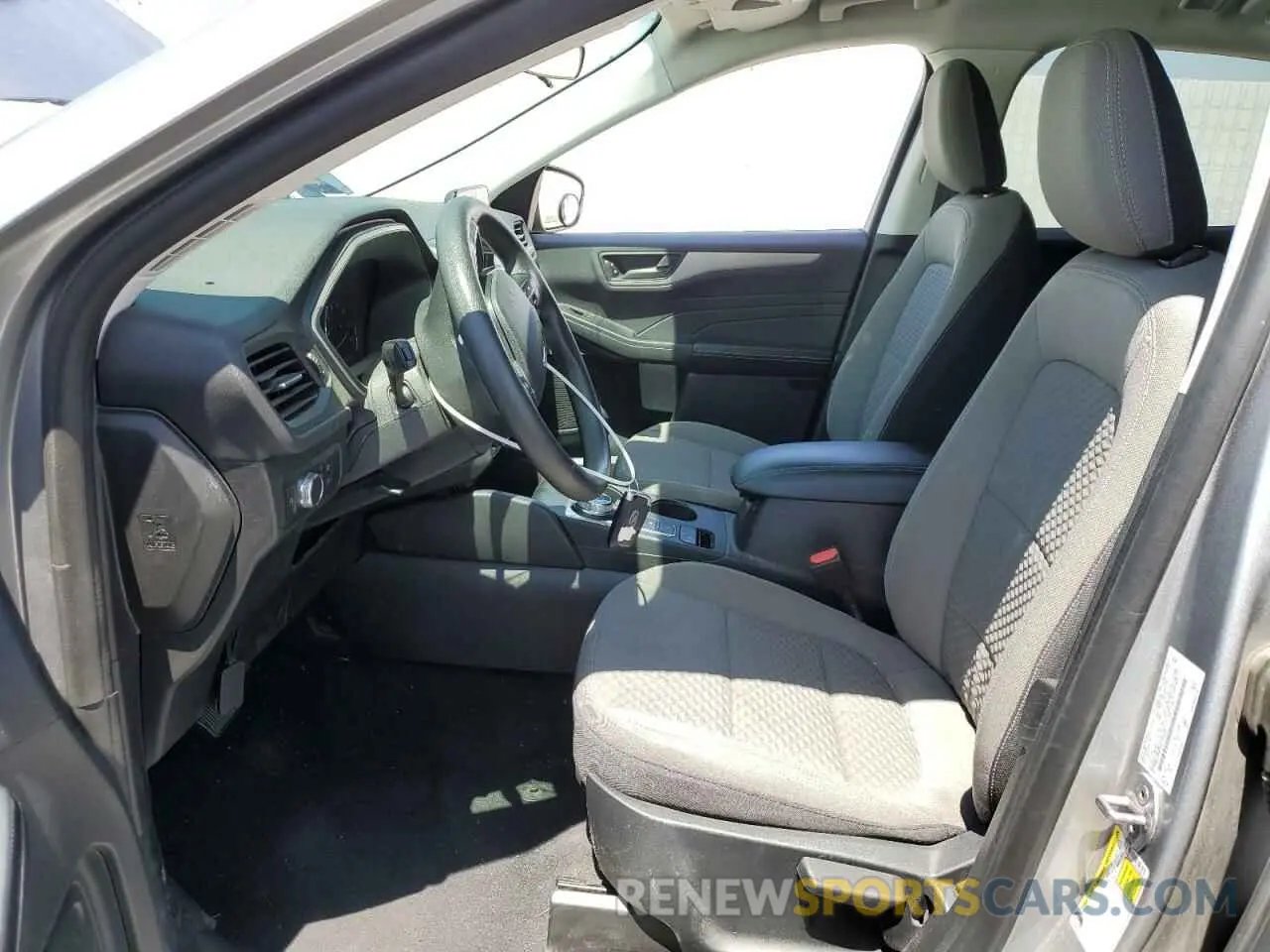 7 Photograph of a damaged car 1FMCU0BZ2NUA26494 FORD ESCAPE 2022