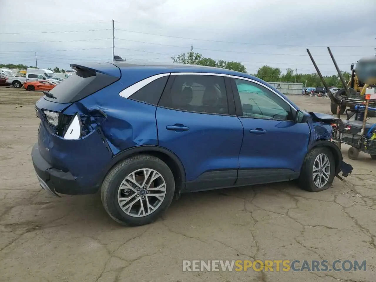 3 Photograph of a damaged car 1FMCU0CZ2NUA86788 FORD ESCAPE 2022
