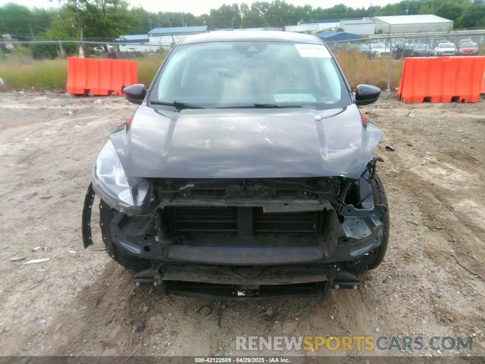 12 Photograph of a damaged car 1FMCU0CZ5NUB47048 FORD ESCAPE 2022