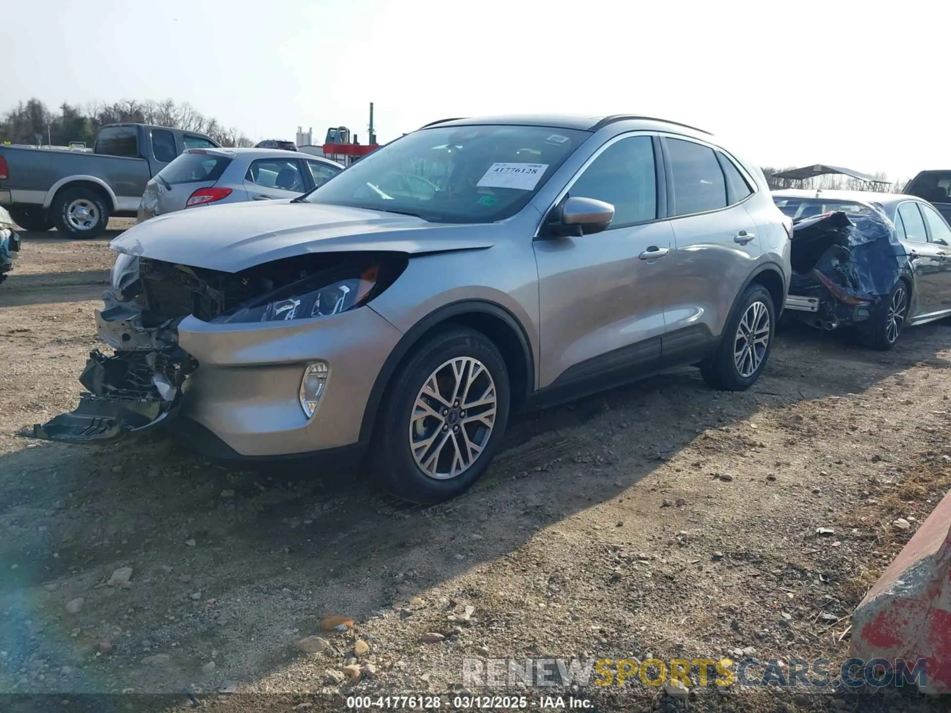 2 Photograph of a damaged car 1FMCU0CZXNUA97120 FORD ESCAPE 2022