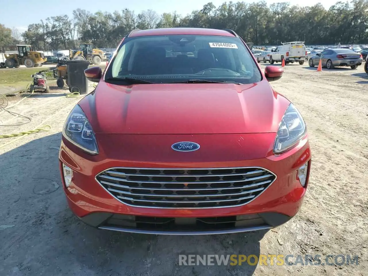 5 Photograph of a damaged car 1FMCU0DZXNUA92093 FORD ESCAPE 2022