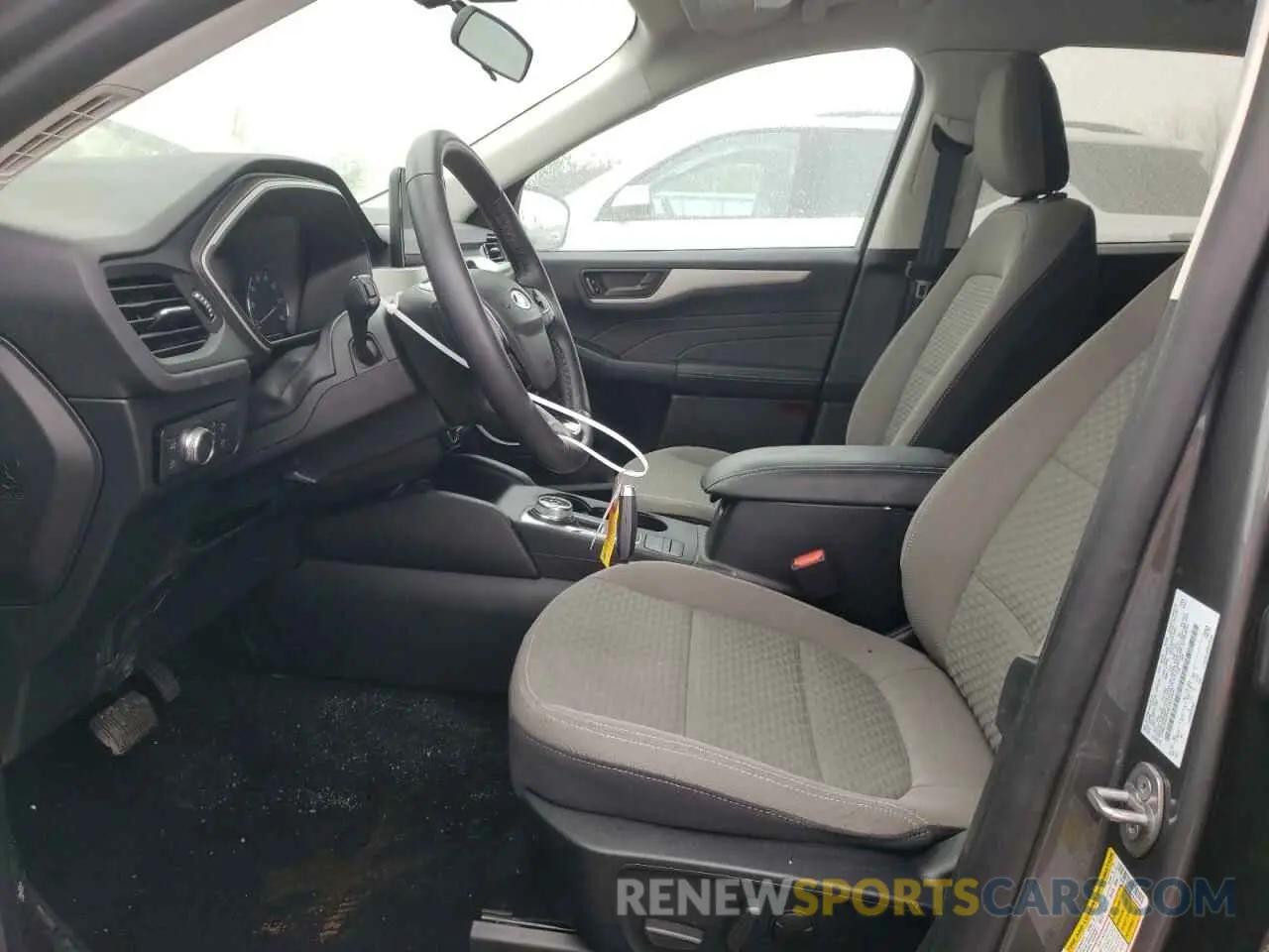 7 Photograph of a damaged car 1FMCU0EZ0NUA23430 FORD ESCAPE 2022