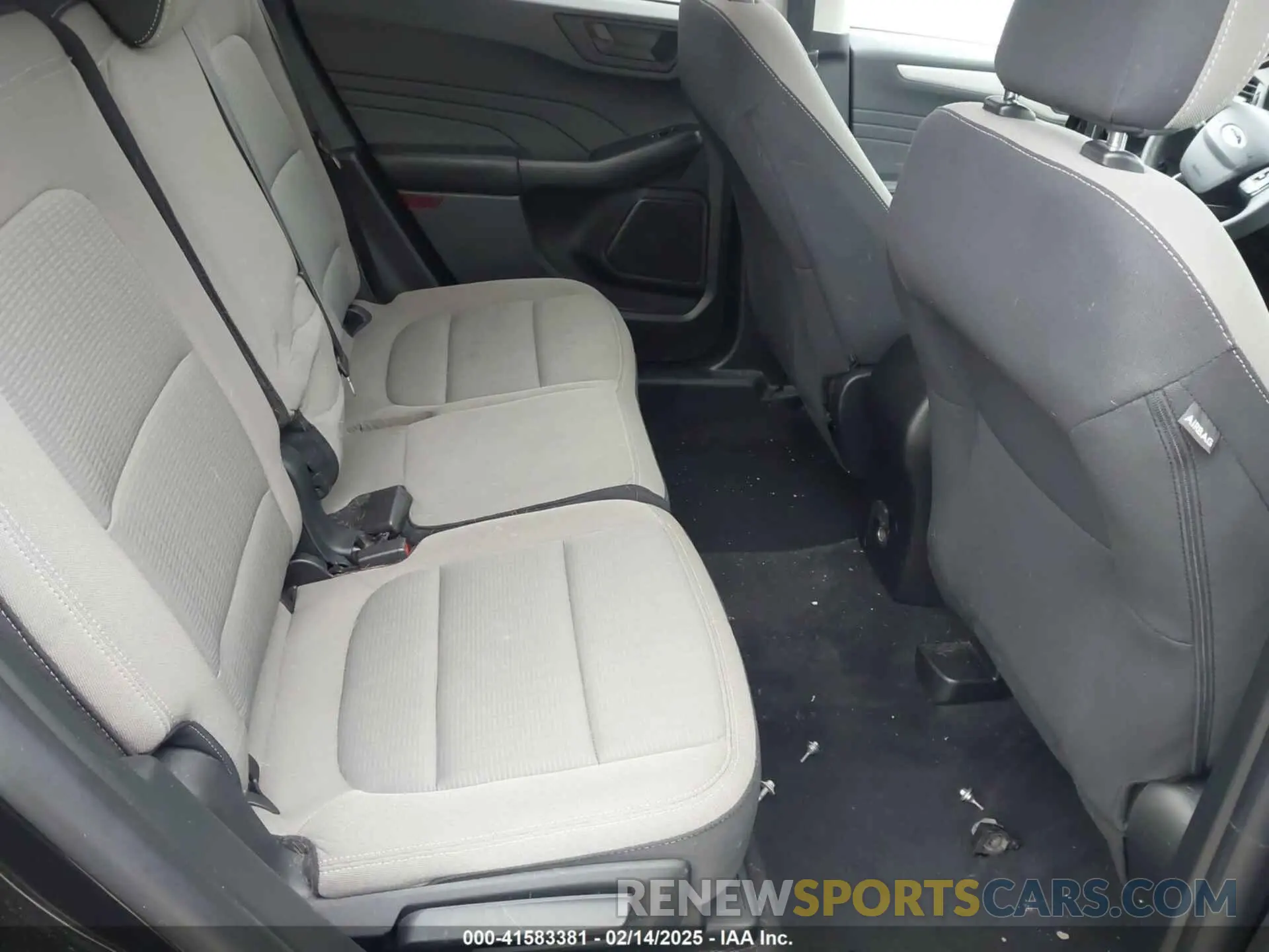 8 Photograph of a damaged car 1FMCU0F61NUA35686 FORD ESCAPE 2022