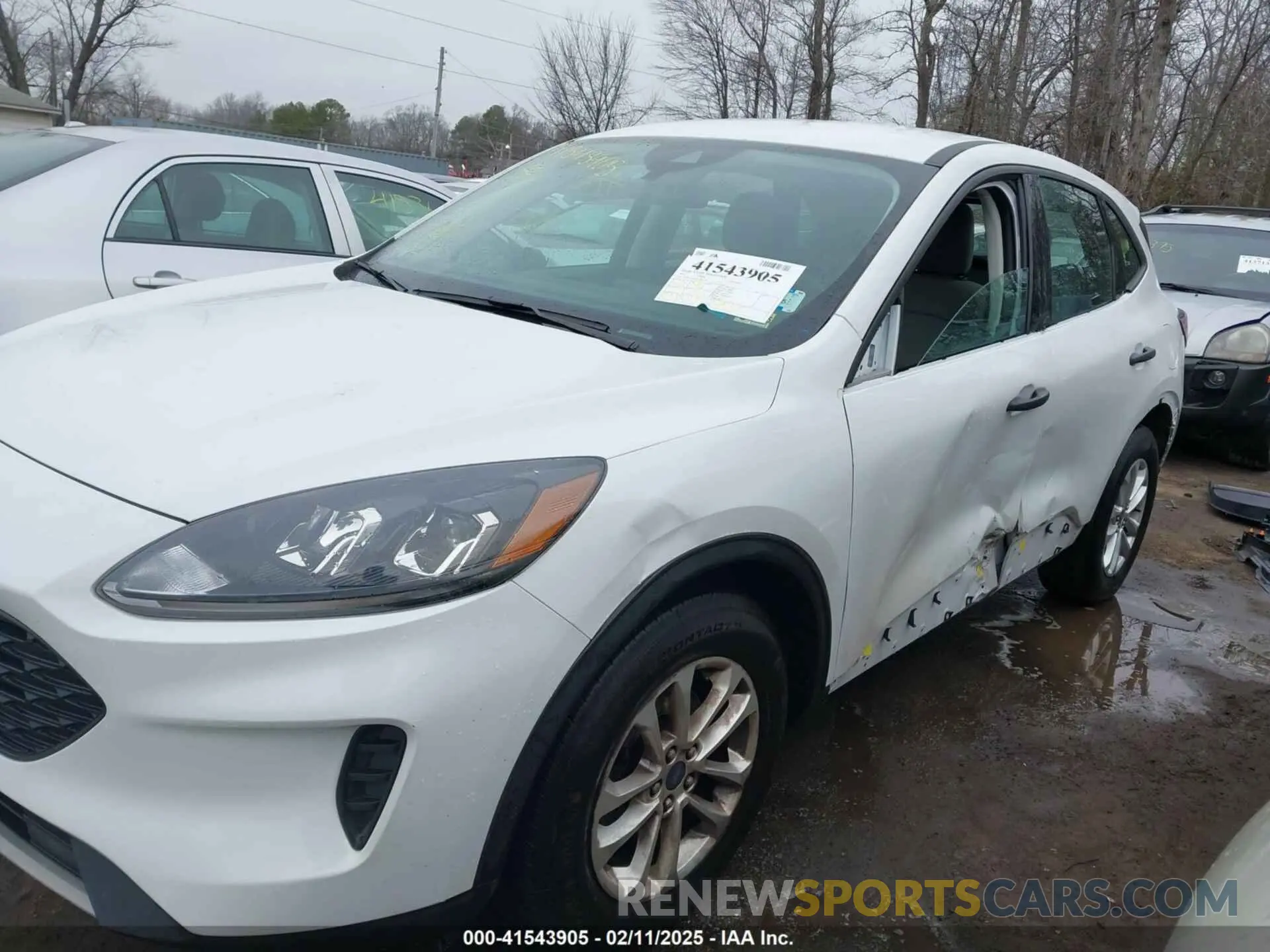 6 Photograph of a damaged car 1FMCU0F63NUA08747 FORD ESCAPE 2022