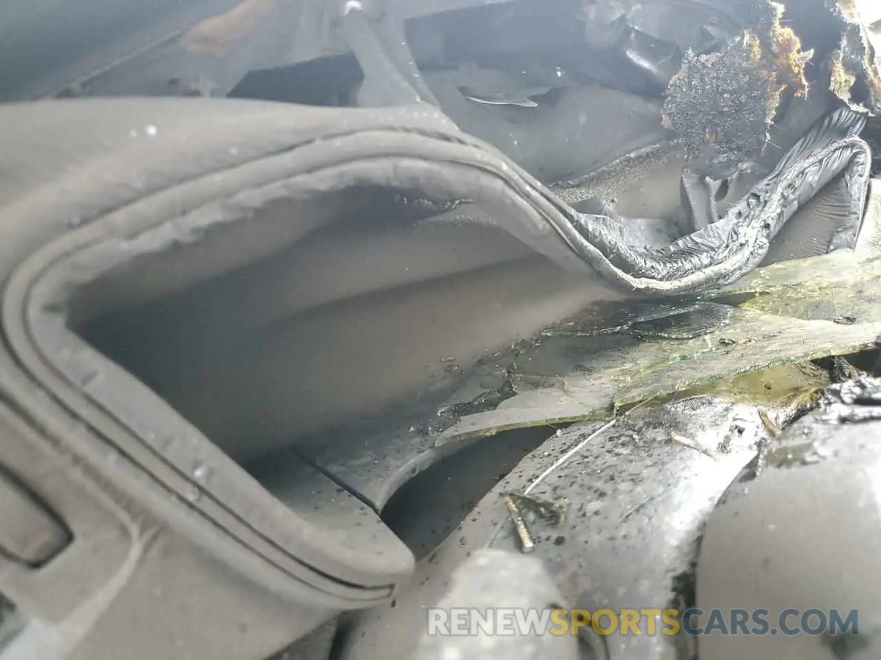 9 Photograph of a damaged car 1FMCU0F64NUA03167 FORD ESCAPE 2022
