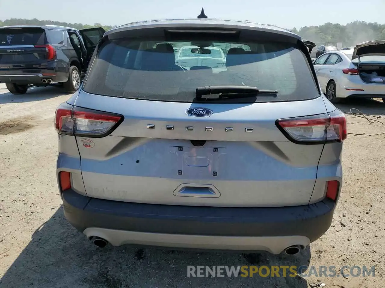 6 Photograph of a damaged car 1FMCU0F64NUA81772 FORD ESCAPE 2022
