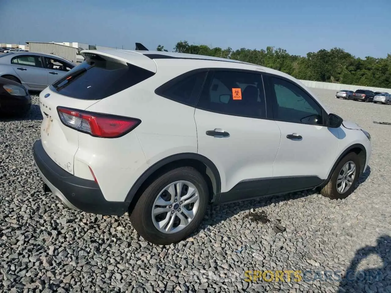 3 Photograph of a damaged car 1FMCU0F65NUB30610 FORD ESCAPE 2022