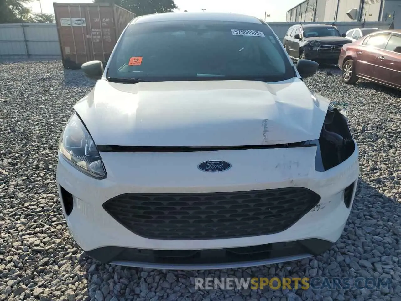 5 Photograph of a damaged car 1FMCU0F65NUB30610 FORD ESCAPE 2022