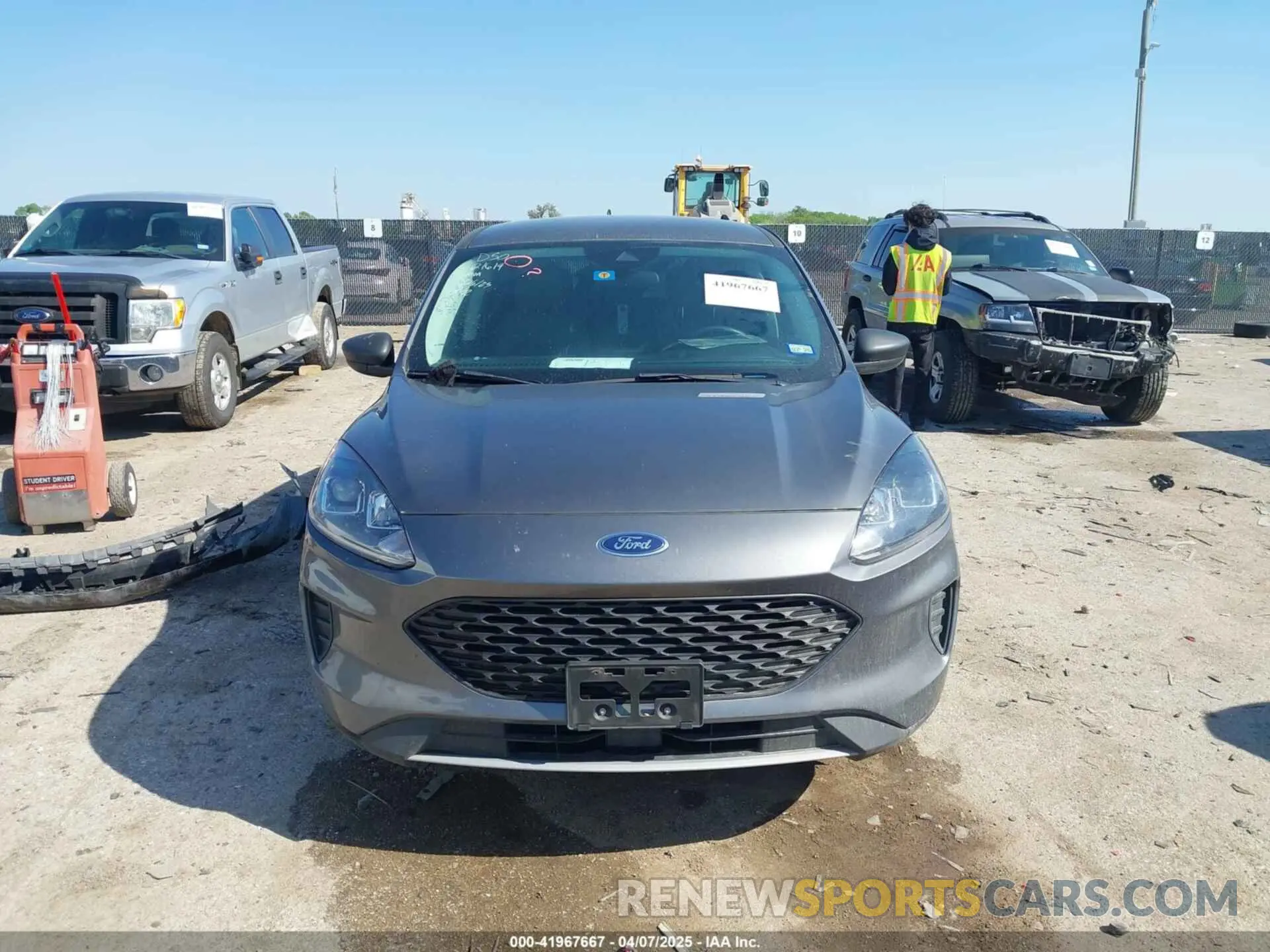 12 Photograph of a damaged car 1FMCU0F66NUA05518 FORD ESCAPE 2022