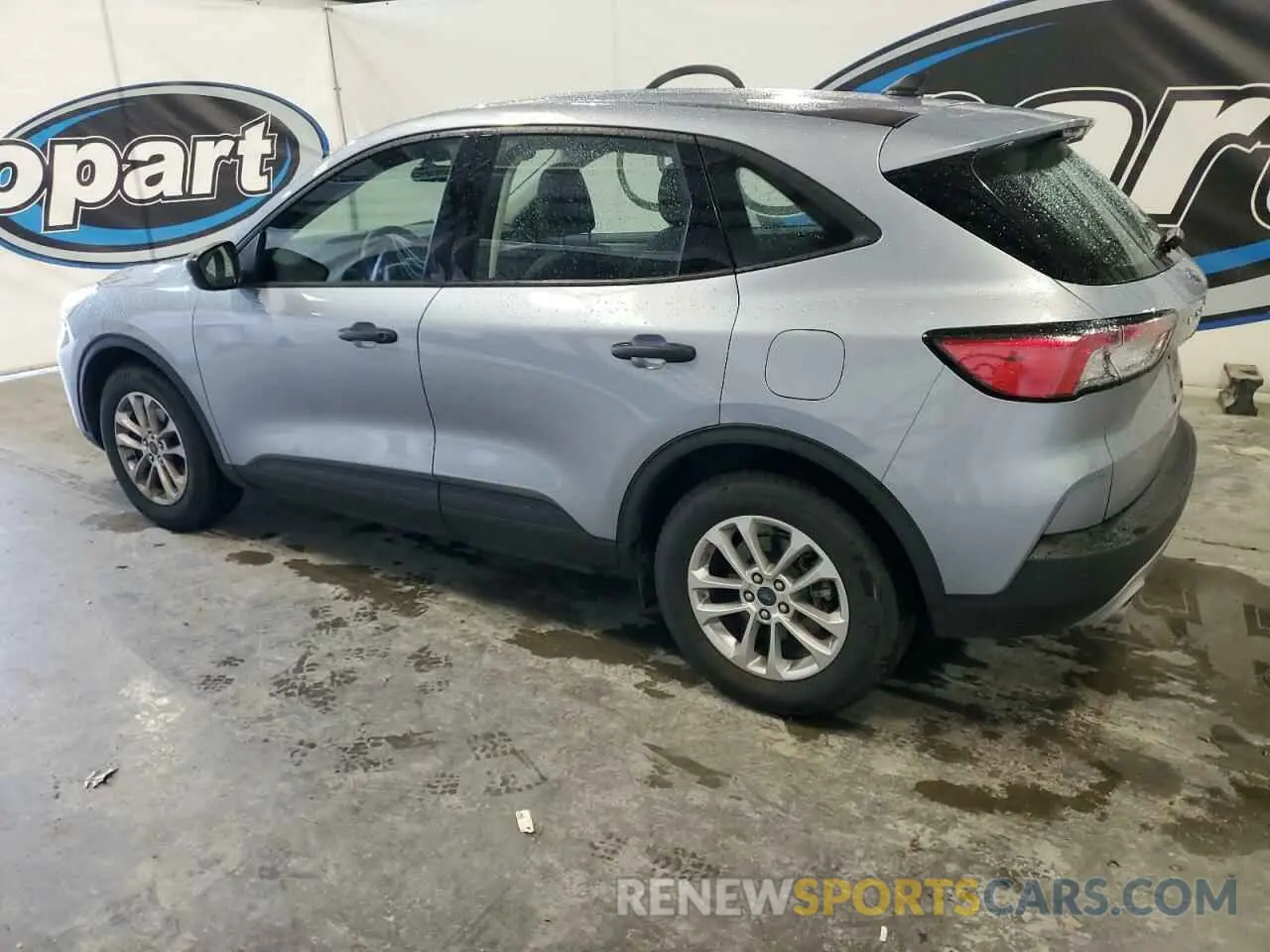 2 Photograph of a damaged car 1FMCU0F67NUA11974 FORD ESCAPE 2022