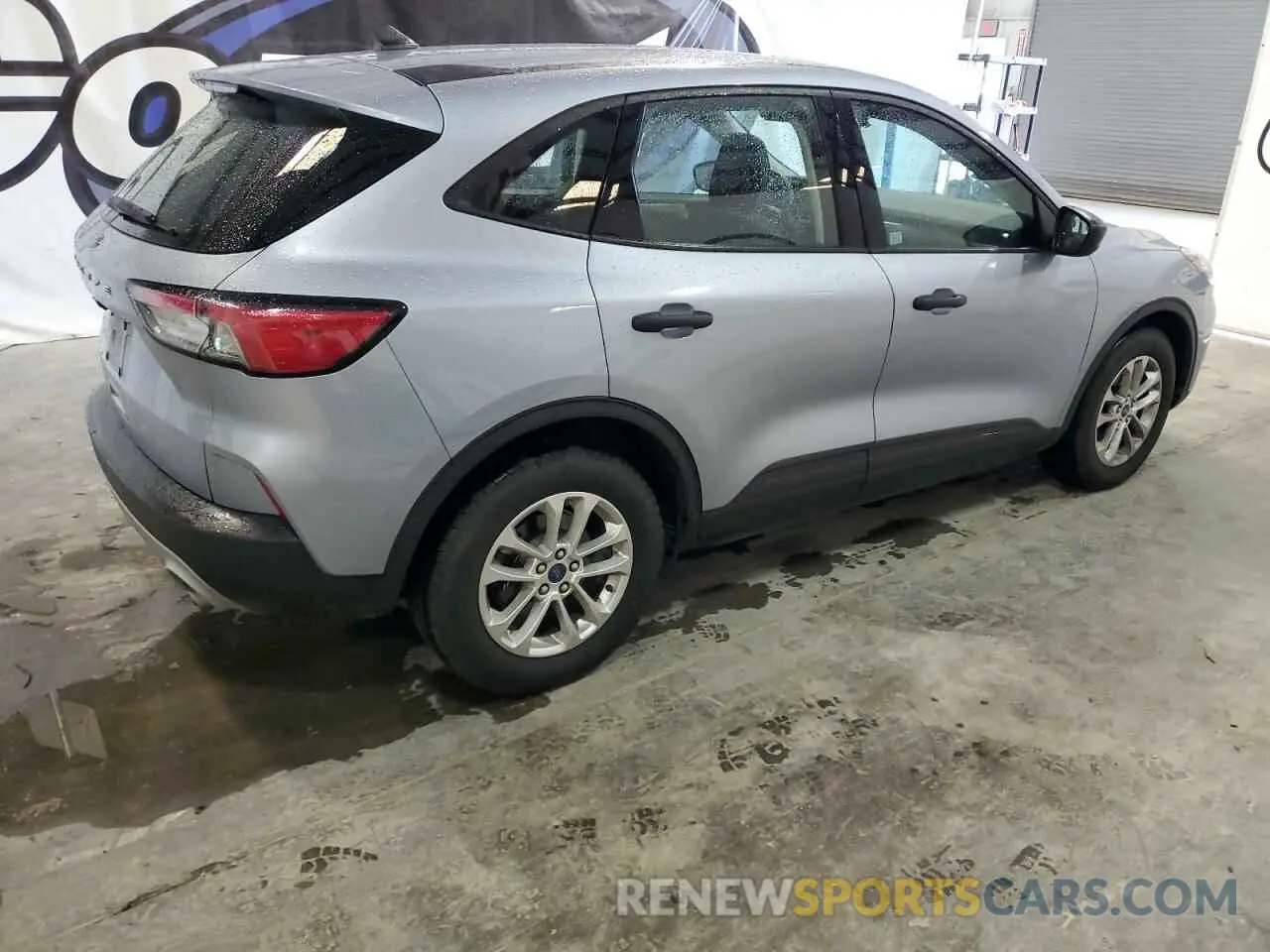 3 Photograph of a damaged car 1FMCU0F67NUA11974 FORD ESCAPE 2022