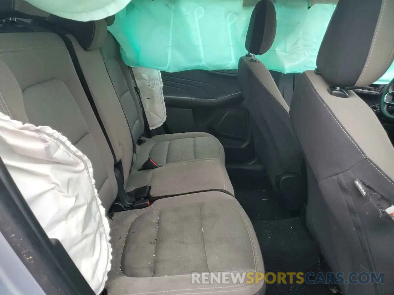 11 Photograph of a damaged car 1FMCU0F67NUA59975 FORD ESCAPE 2022
