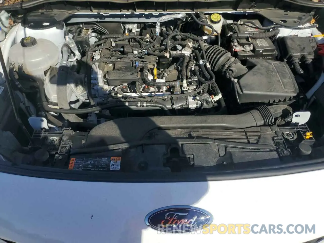 12 Photograph of a damaged car 1FMCU0F67NUB38837 FORD ESCAPE 2022