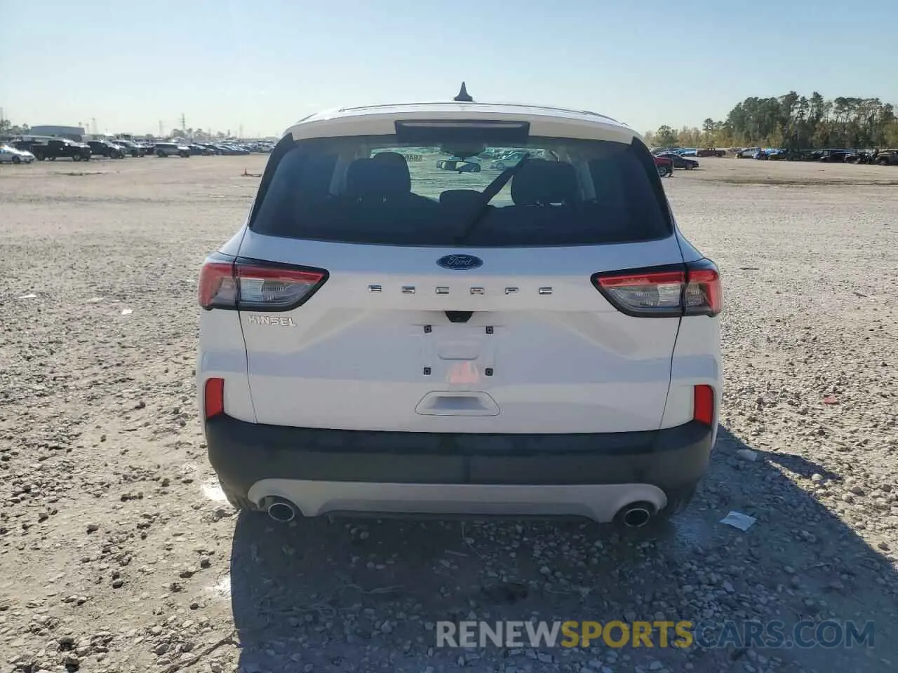 6 Photograph of a damaged car 1FMCU0F67NUB38837 FORD ESCAPE 2022