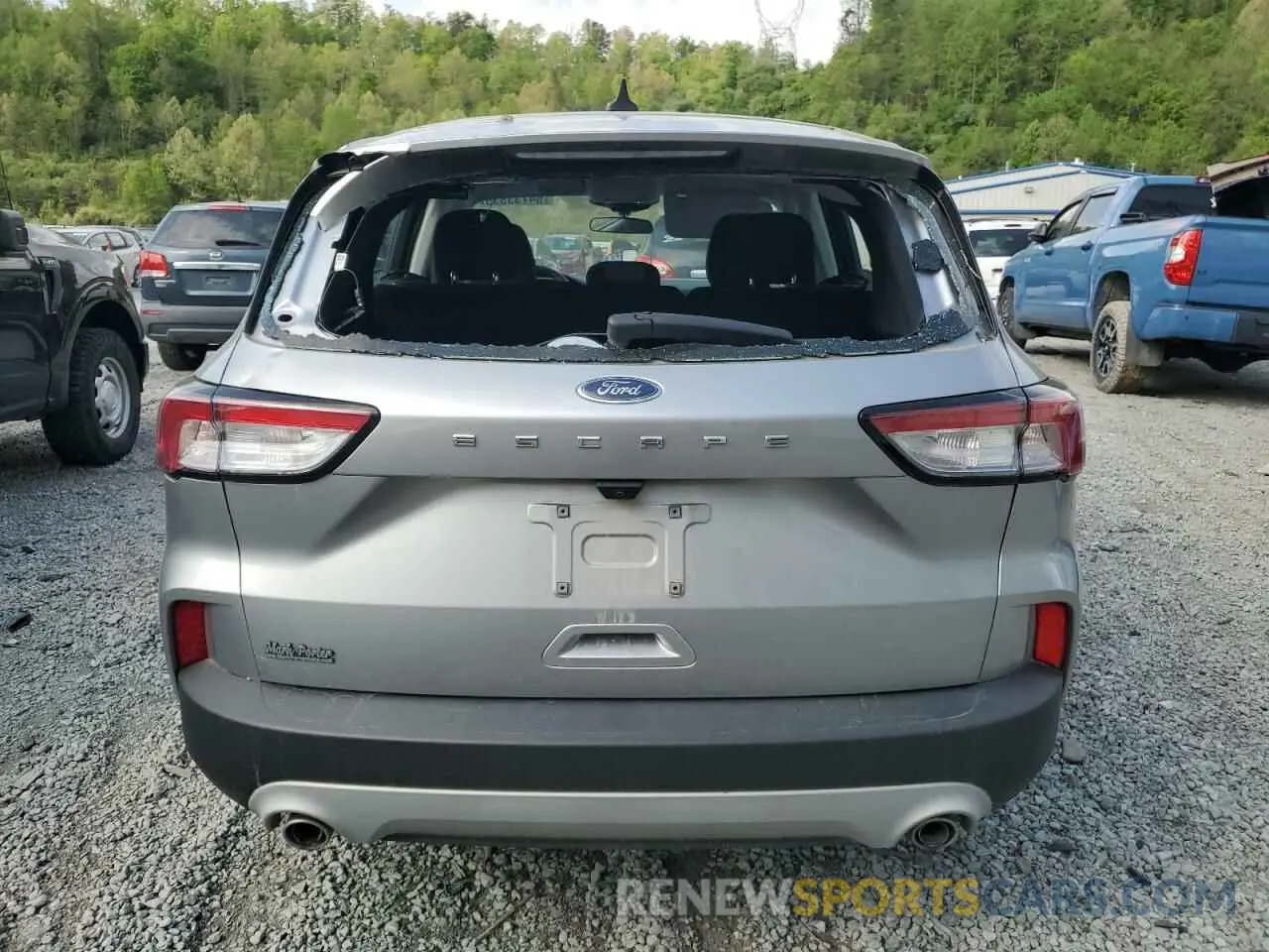 6 Photograph of a damaged car 1FMCU0F69NUA03861 FORD ESCAPE 2022