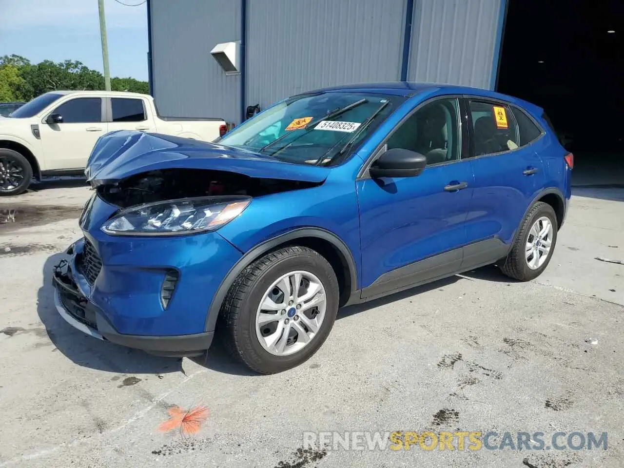 1 Photograph of a damaged car 1FMCU0F69NUB18377 FORD ESCAPE 2022