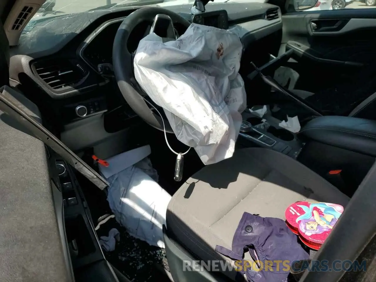 8 Photograph of a damaged car 1FMCU0F6XNUA09720 FORD ESCAPE 2022