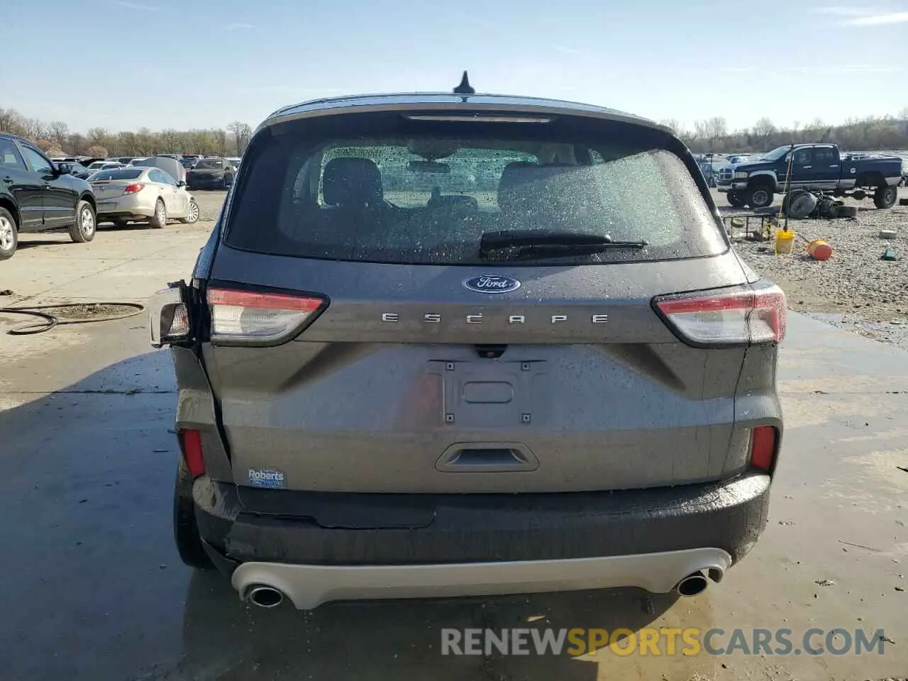 6 Photograph of a damaged car 1FMCU0F6XNUB51291 FORD ESCAPE 2022