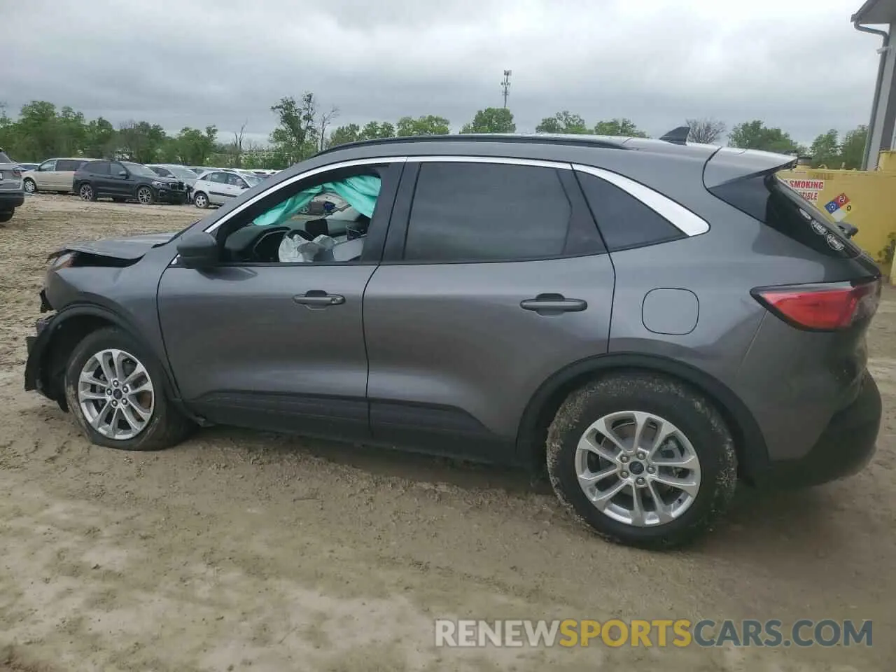 2 Photograph of a damaged car 1FMCU0G60NUA37153 FORD ESCAPE 2022