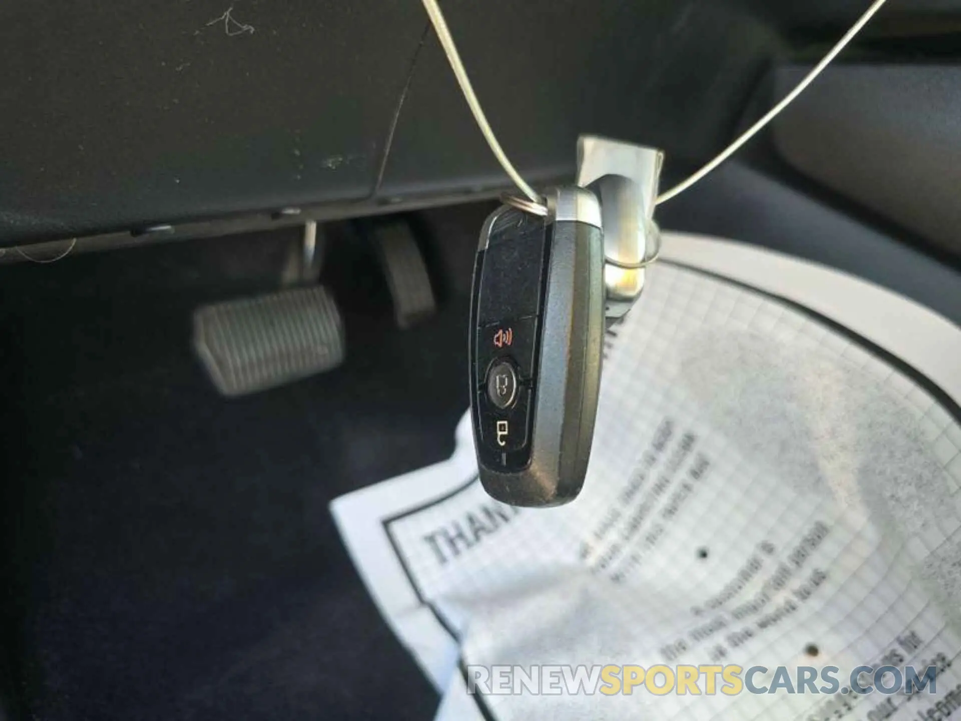 11 Photograph of a damaged car 1FMCU0G60NUA61503 FORD ESCAPE 2022