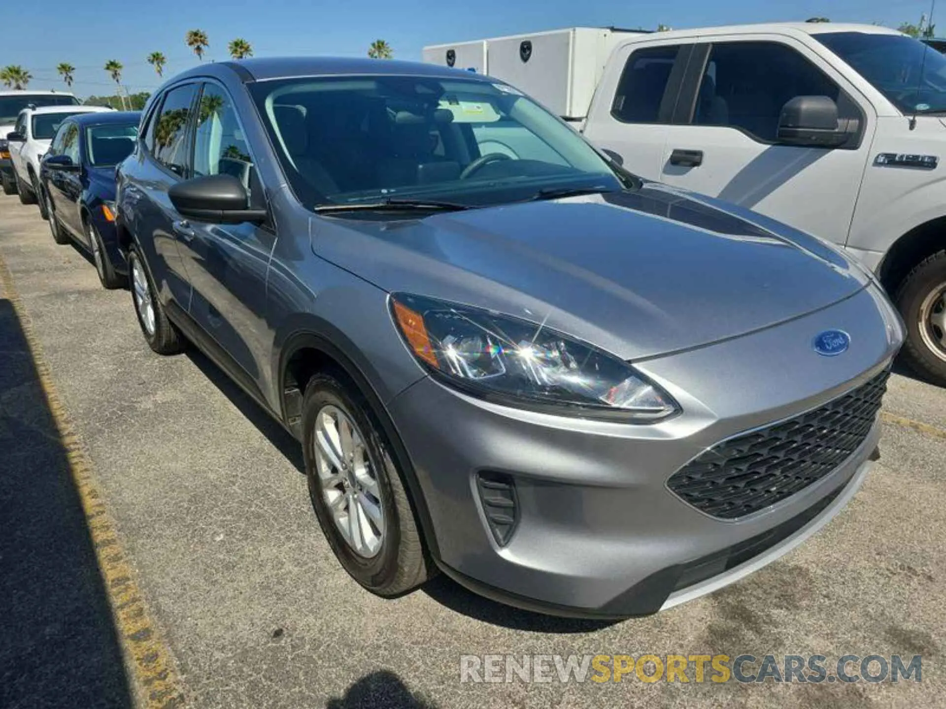 3 Photograph of a damaged car 1FMCU0G60NUA61503 FORD ESCAPE 2022