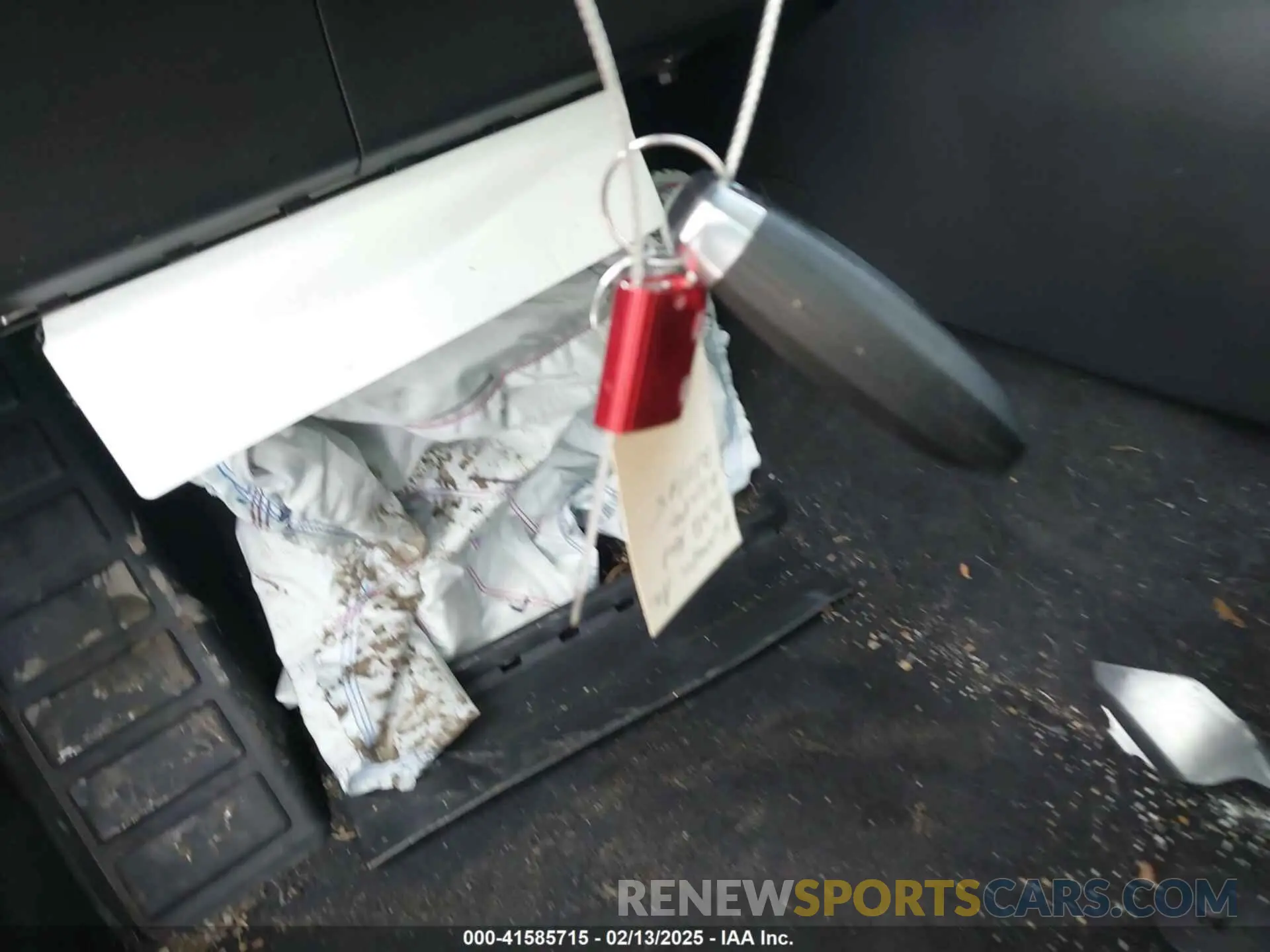 11 Photograph of a damaged car 1FMCU0G60NUC00349 FORD ESCAPE 2022