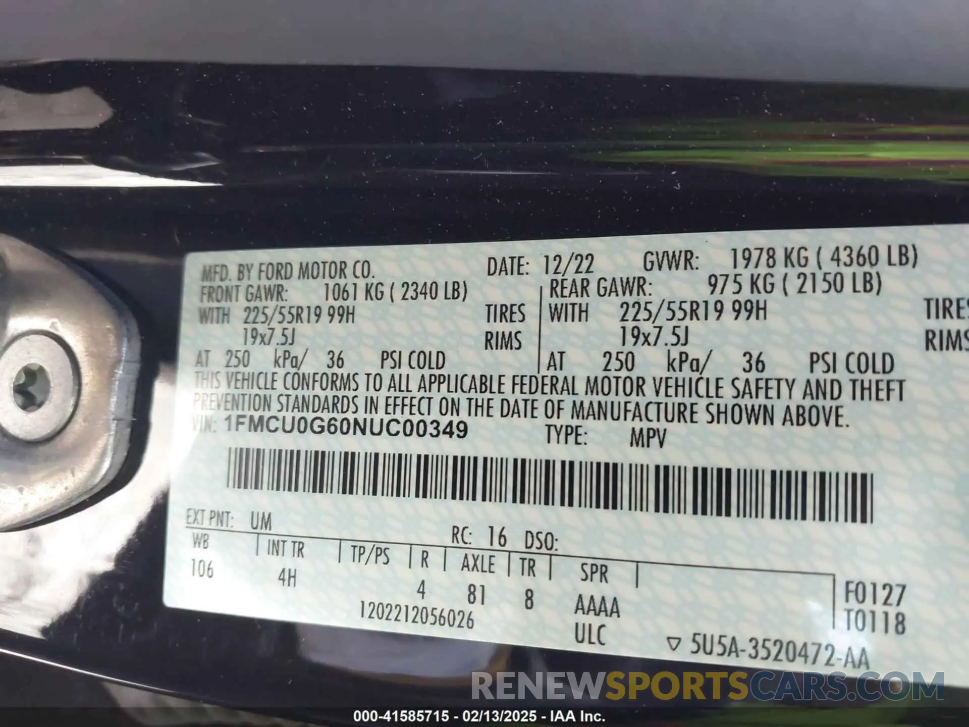 9 Photograph of a damaged car 1FMCU0G60NUC00349 FORD ESCAPE 2022