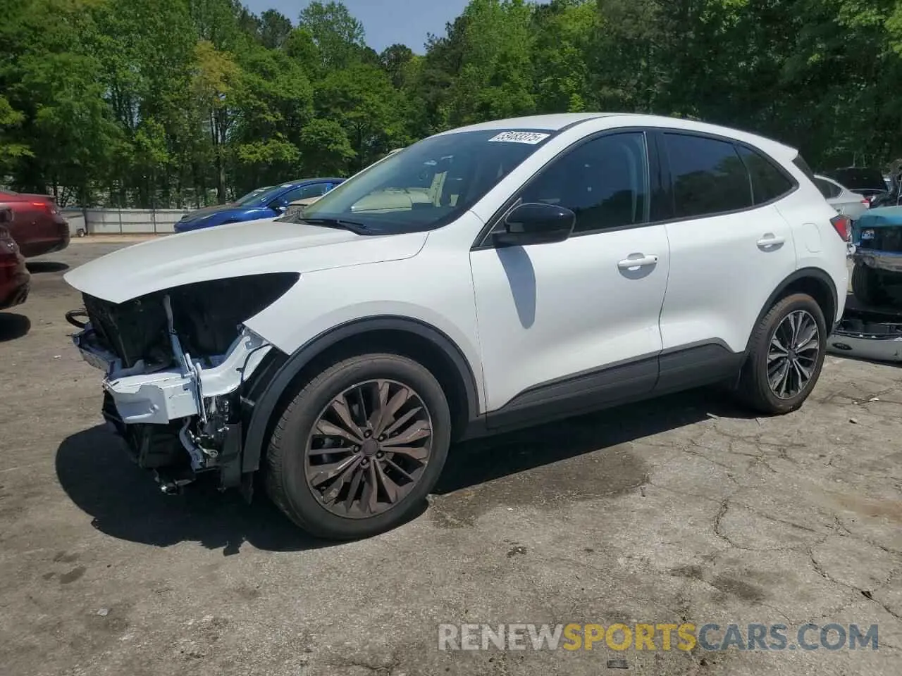 1 Photograph of a damaged car 1FMCU0G60NUC04269 FORD ESCAPE 2022