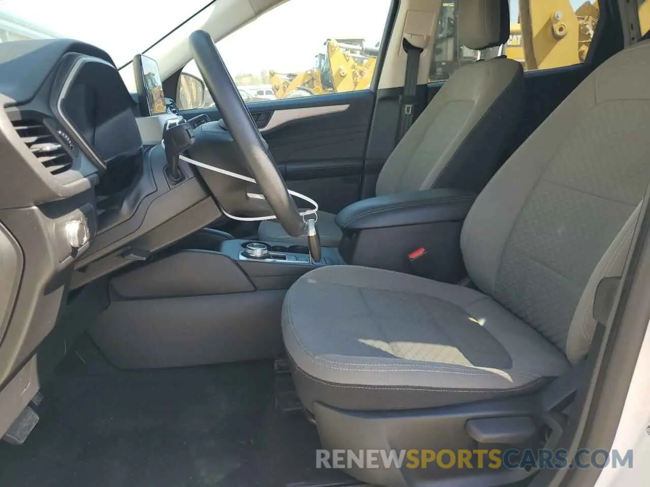 7 Photograph of a damaged car 1FMCU0G61NUA23441 FORD ESCAPE 2022
