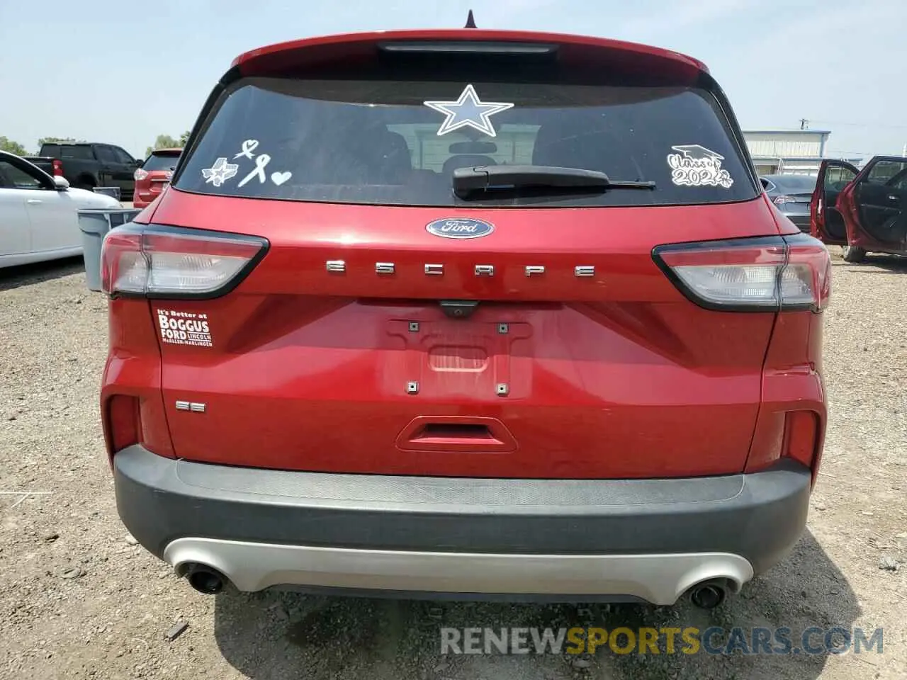 6 Photograph of a damaged car 1FMCU0G61NUA36111 FORD ESCAPE 2022