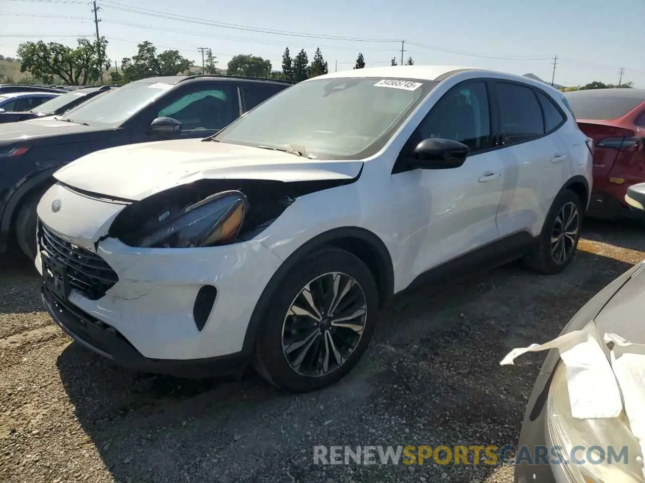 1 Photograph of a damaged car 1FMCU0G62NUA27725 FORD ESCAPE 2022