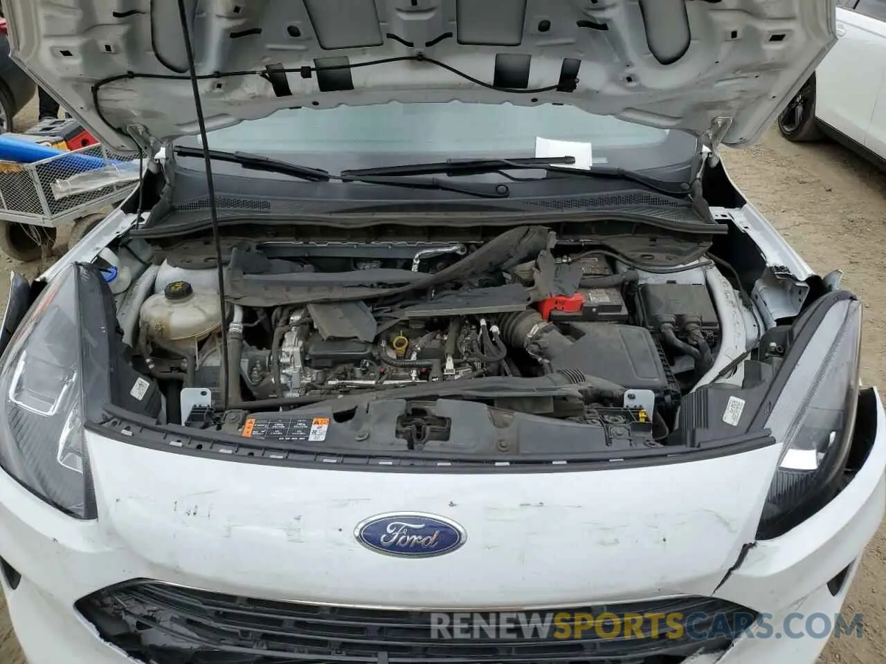 12 Photograph of a damaged car 1FMCU0G62NUA27725 FORD ESCAPE 2022