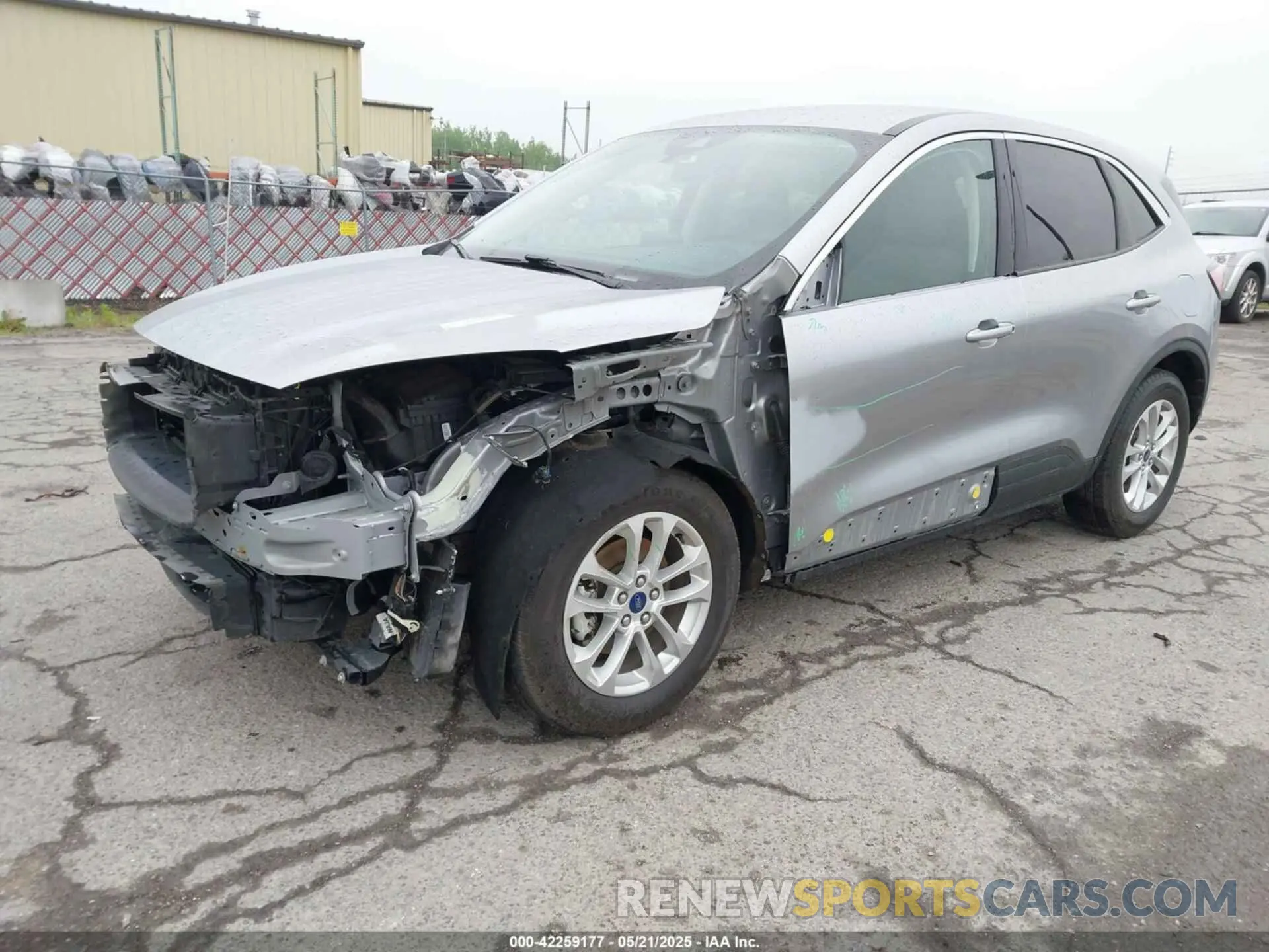 2 Photograph of a damaged car 1FMCU0G62NUB32670 FORD ESCAPE 2022