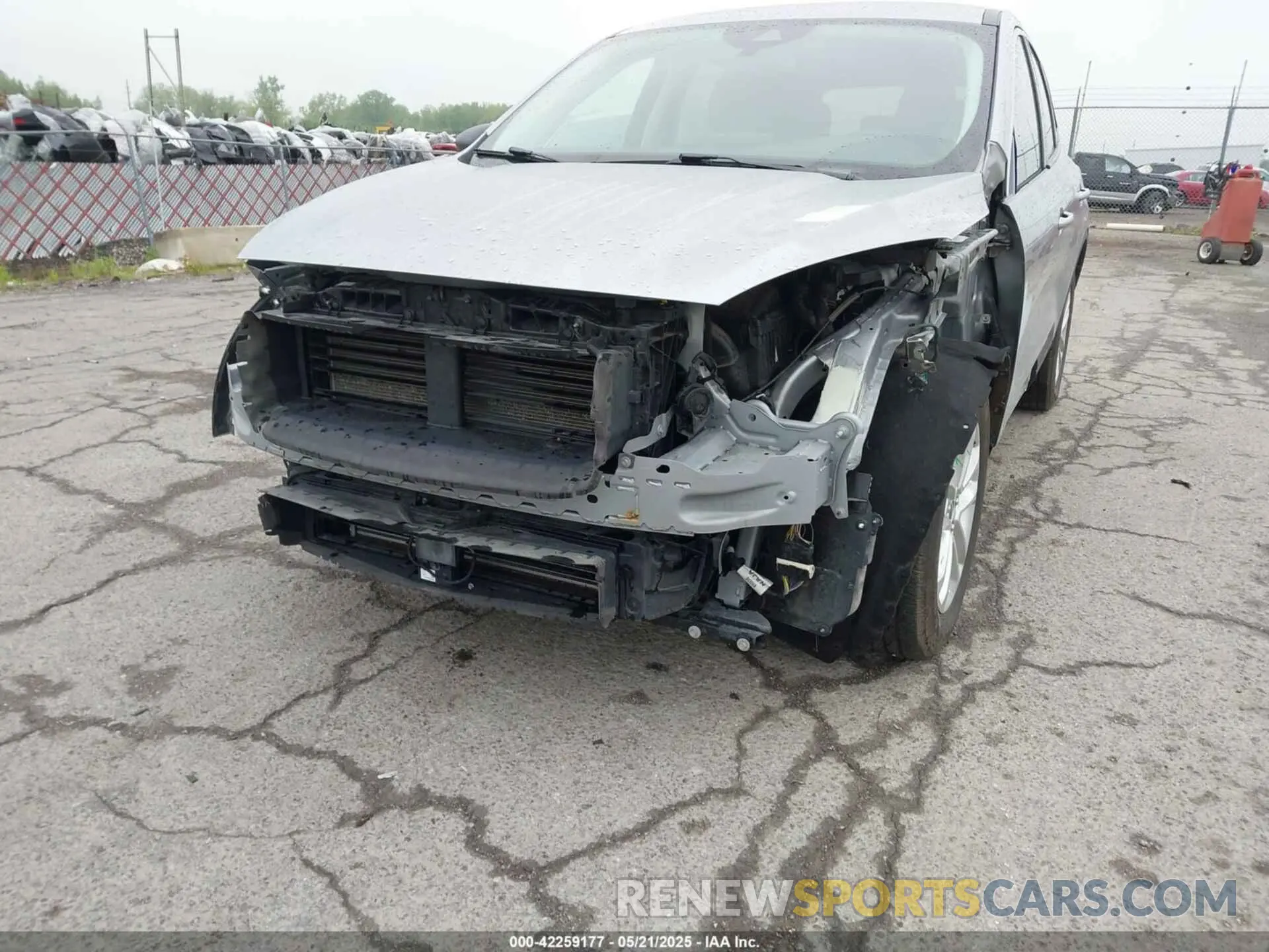6 Photograph of a damaged car 1FMCU0G62NUB32670 FORD ESCAPE 2022