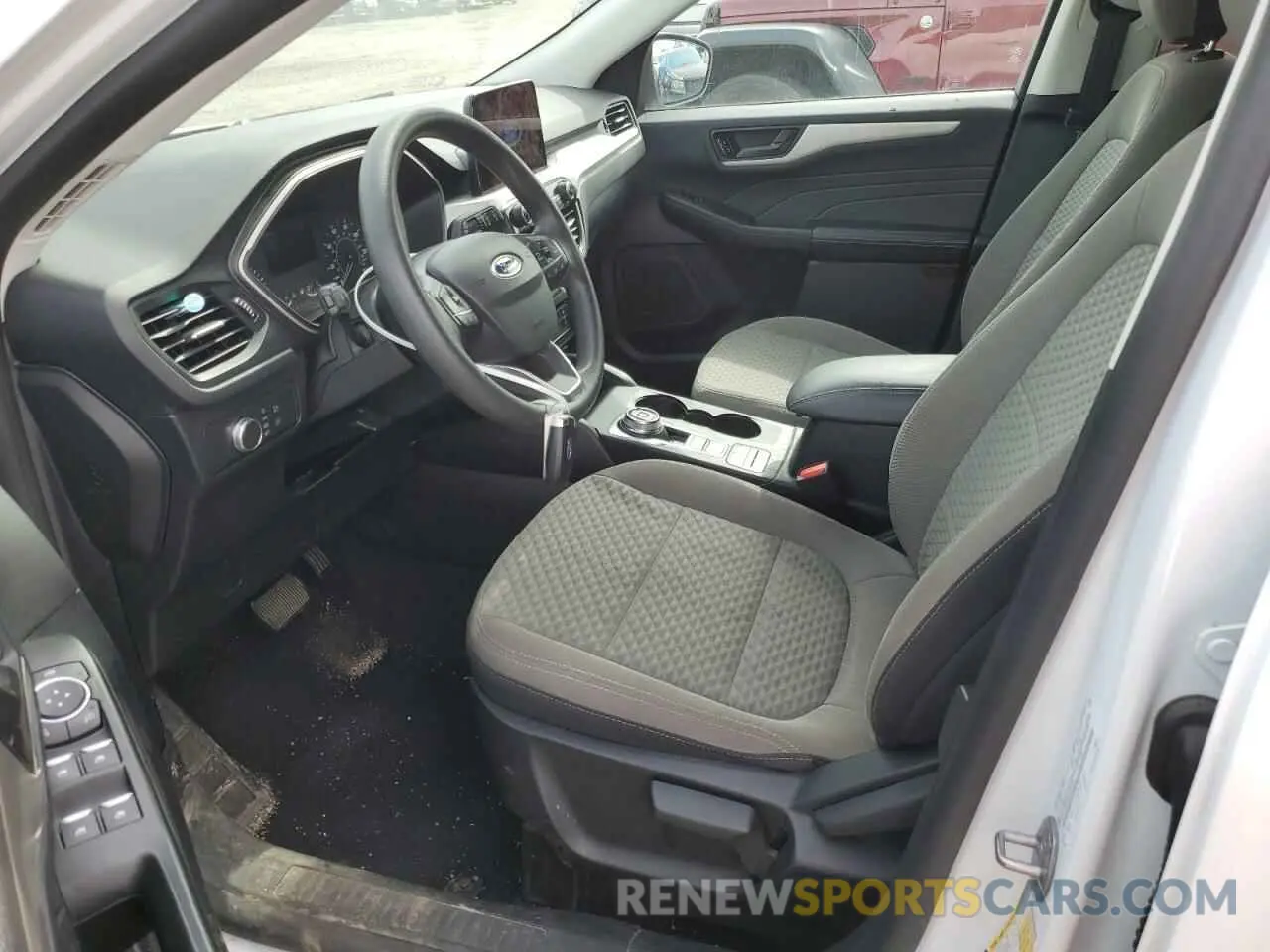 7 Photograph of a damaged car 1FMCU0G63NUA20203 FORD ESCAPE 2022