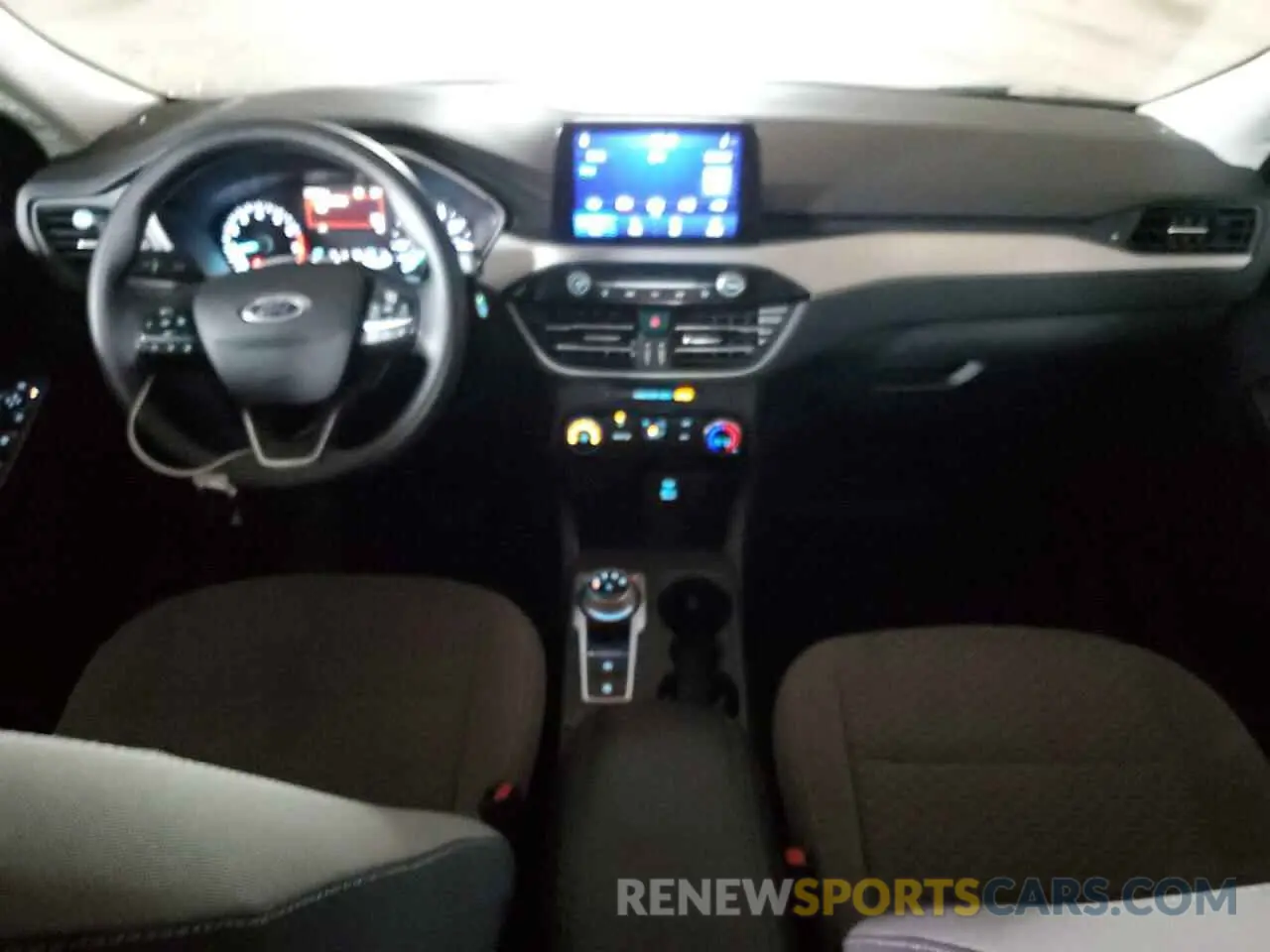 8 Photograph of a damaged car 1FMCU0G63NUA20203 FORD ESCAPE 2022