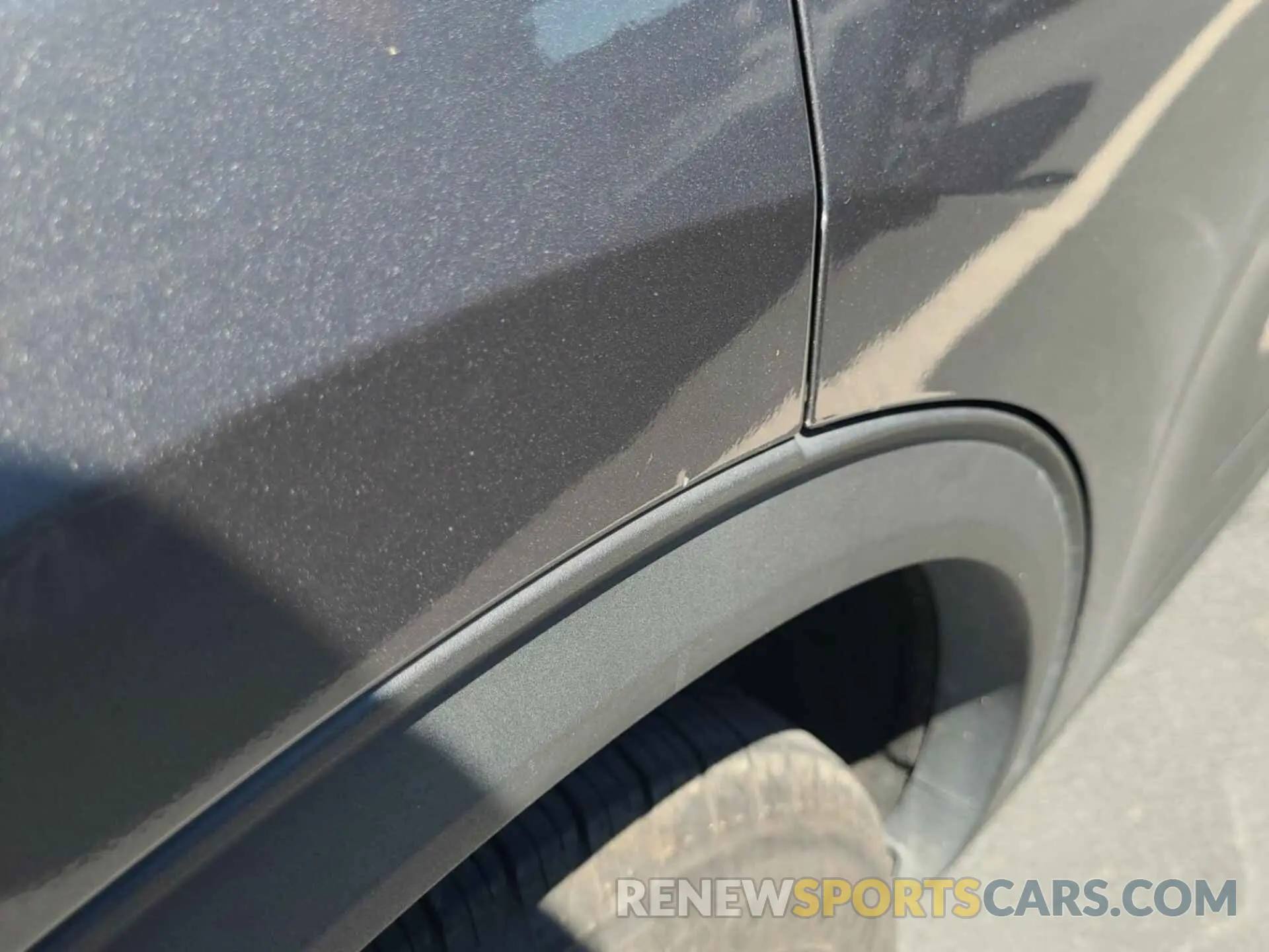 5 Photograph of a damaged car 1FMCU0G63NUA45439 FORD ESCAPE 2022
