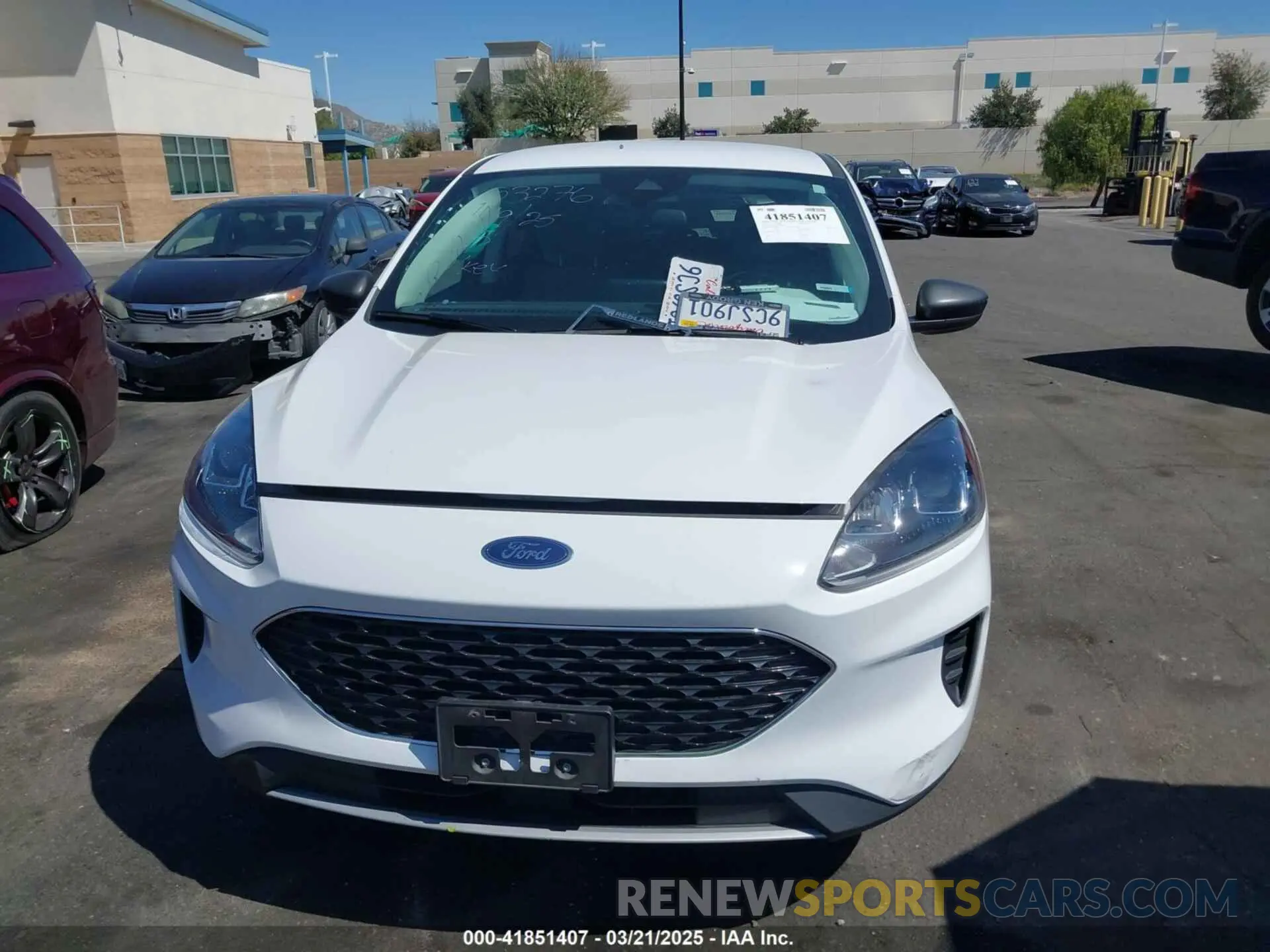 12 Photograph of a damaged car 1FMCU0G63NUB42236 FORD ESCAPE 2022