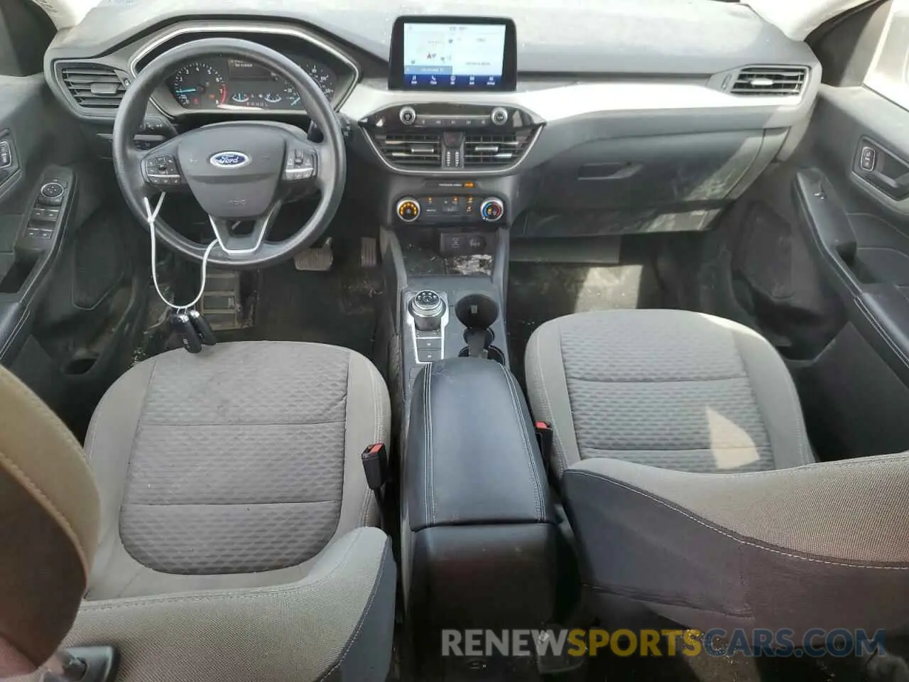 8 Photograph of a damaged car 1FMCU0G64NUA30996 FORD ESCAPE 2022