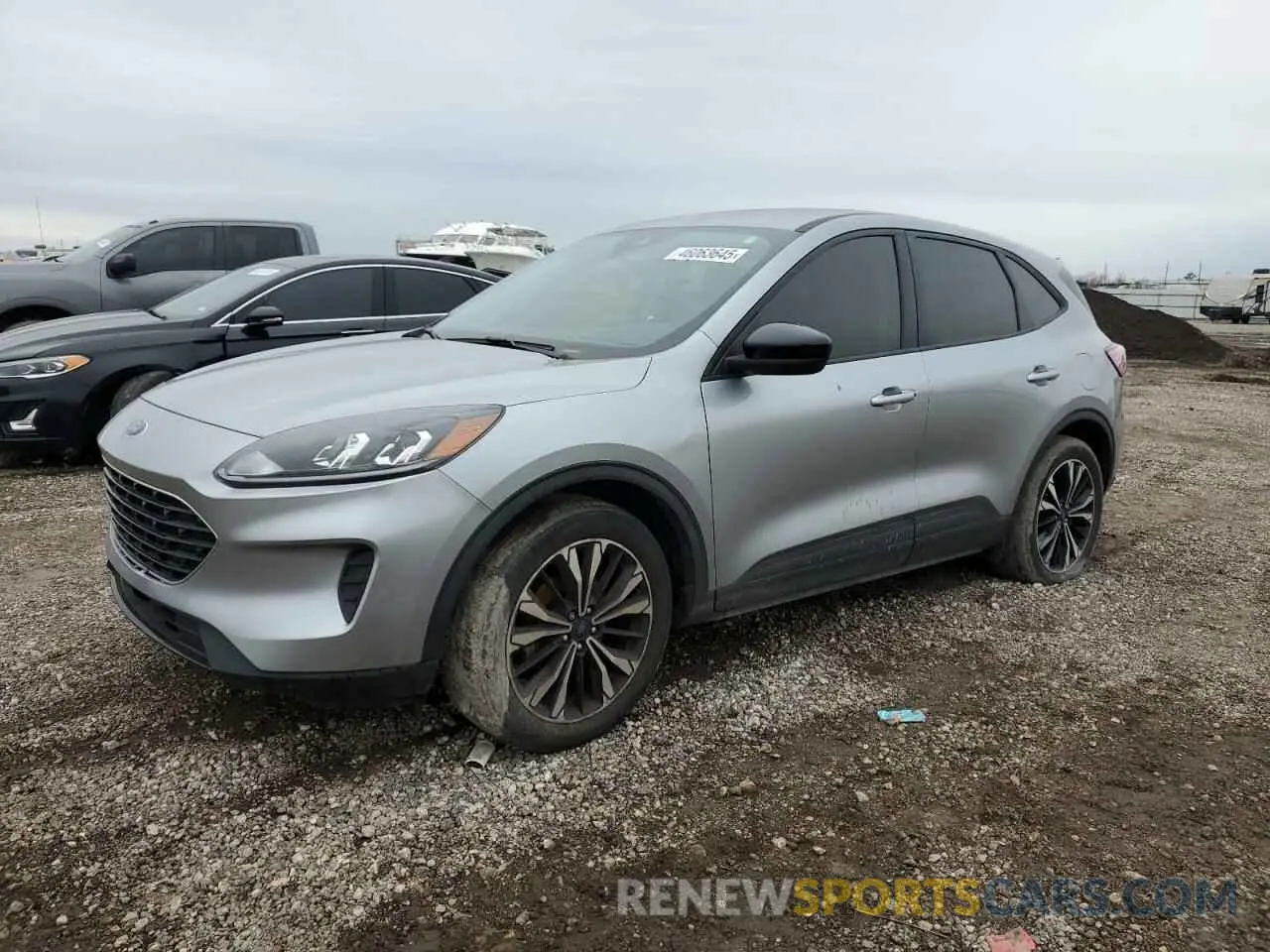 1 Photograph of a damaged car 1FMCU0G64NUA88803 FORD ESCAPE 2022