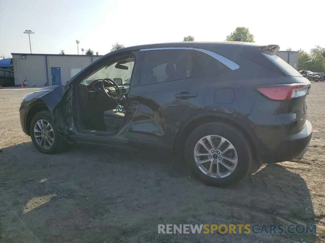 2 Photograph of a damaged car 1FMCU0G64NUB51771 FORD ESCAPE 2022