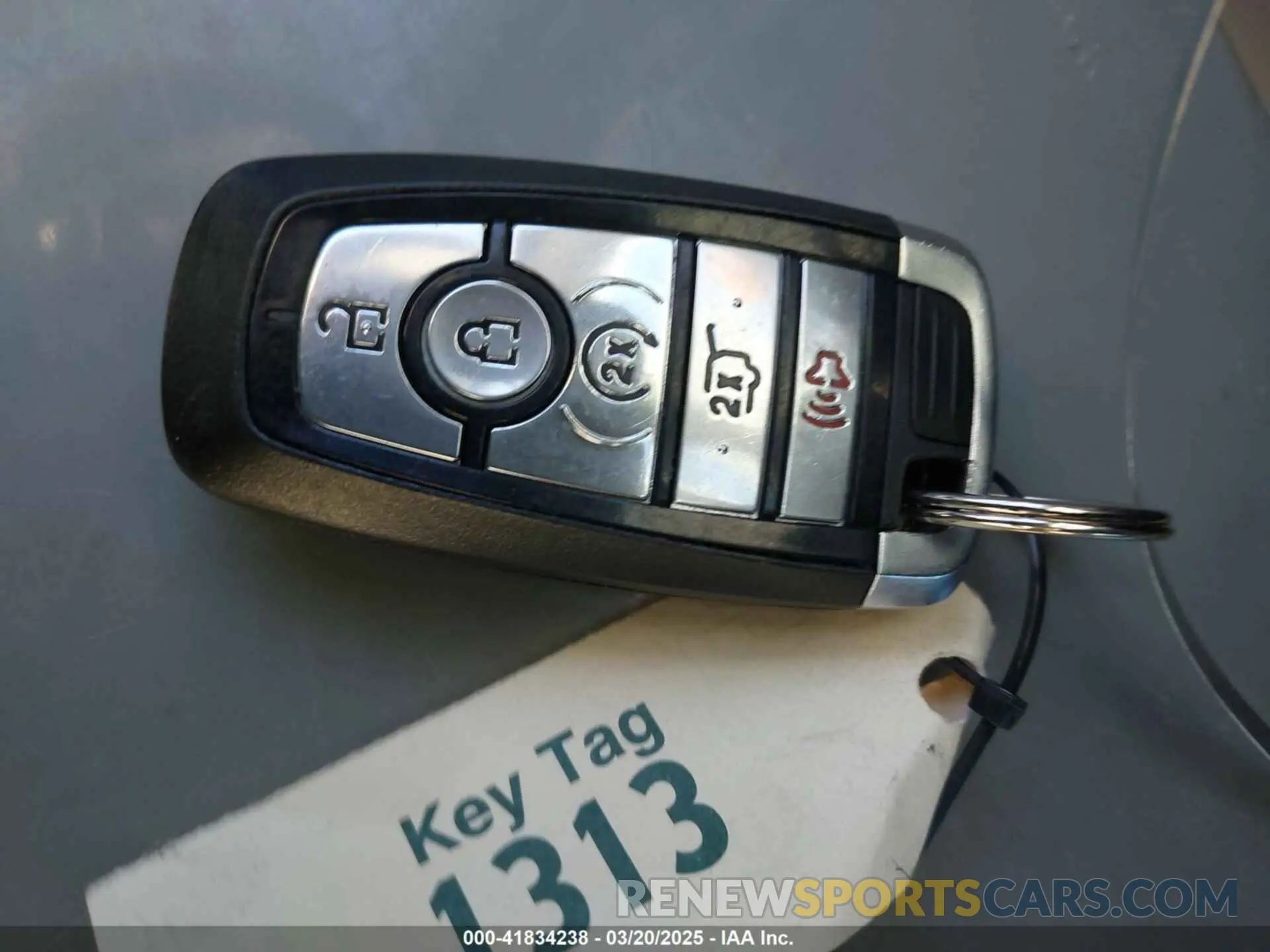 11 Photograph of a damaged car 1FMCU0G64NUB64536 FORD ESCAPE 2022