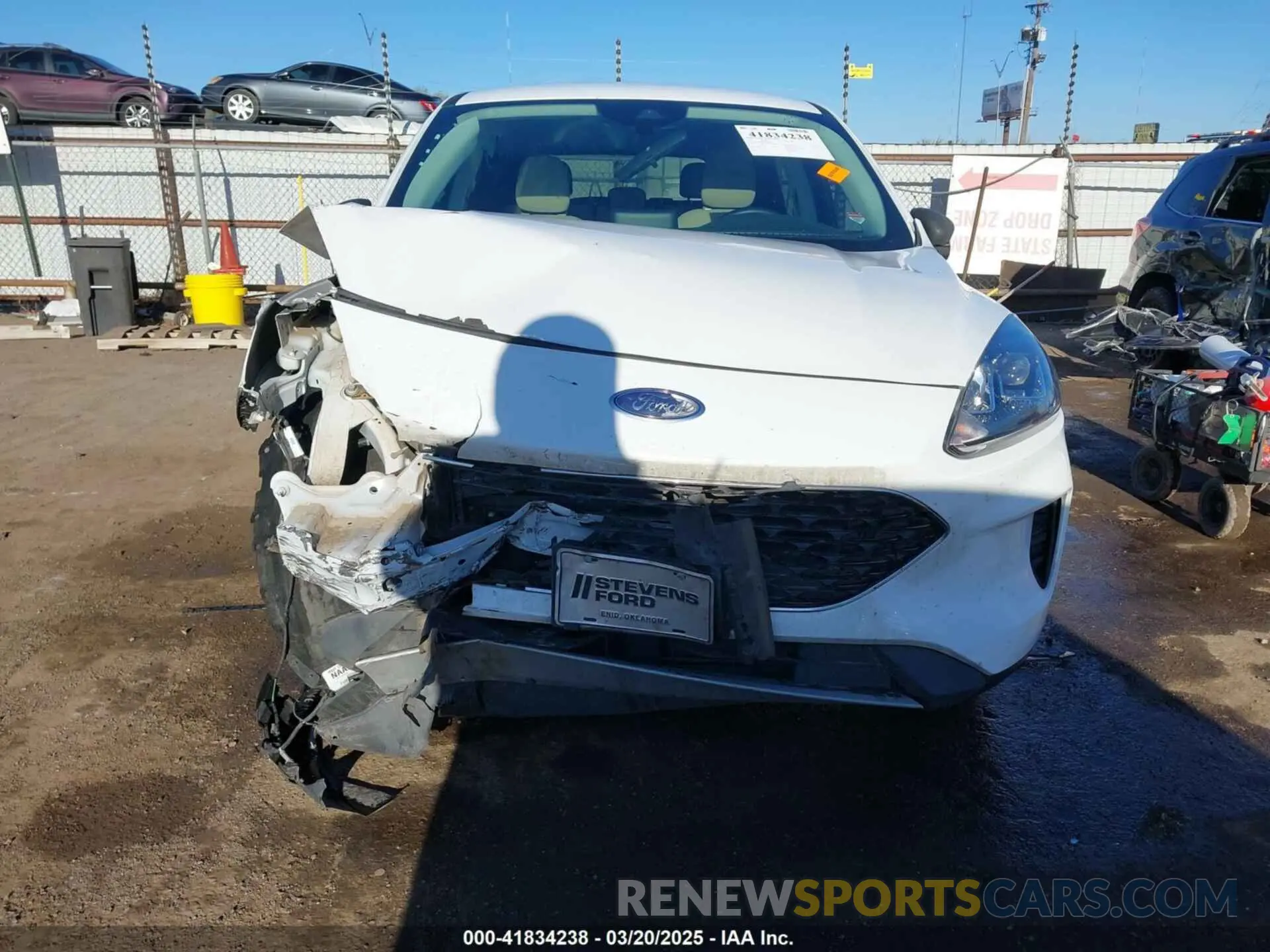 13 Photograph of a damaged car 1FMCU0G64NUB64536 FORD ESCAPE 2022