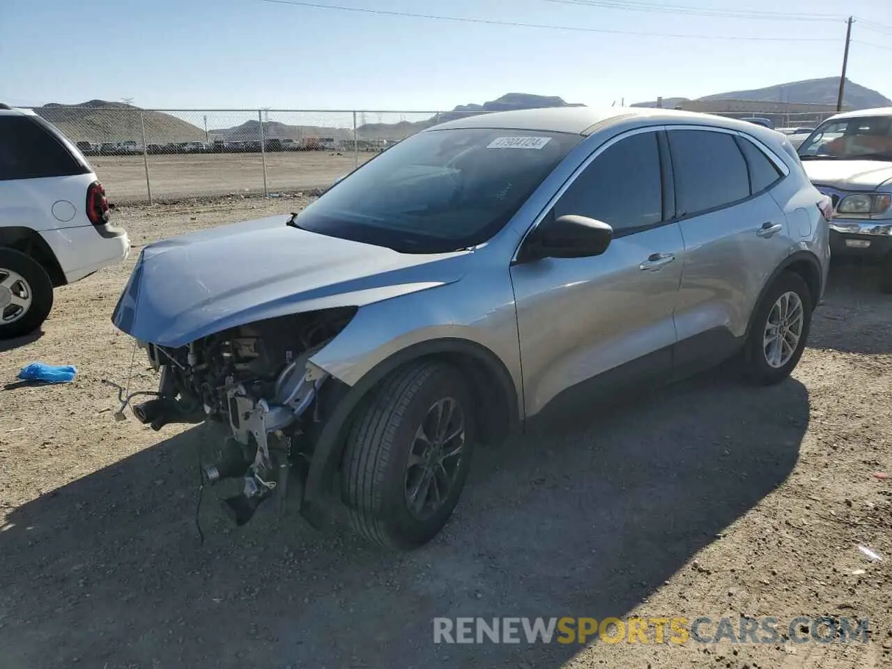 1 Photograph of a damaged car 1FMCU0G65NUB00120 FORD ESCAPE 2022